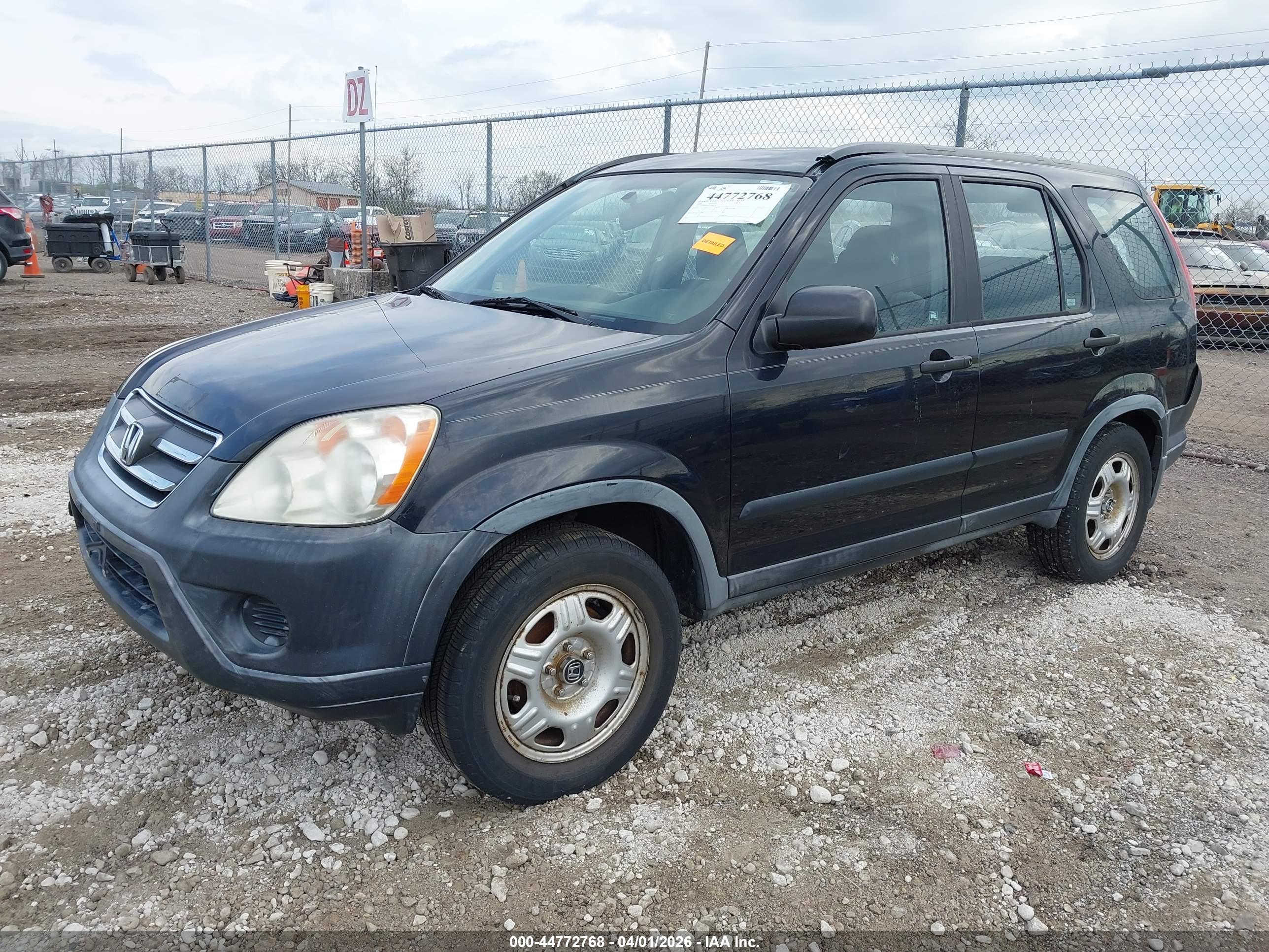 HONDA CR-V image 2