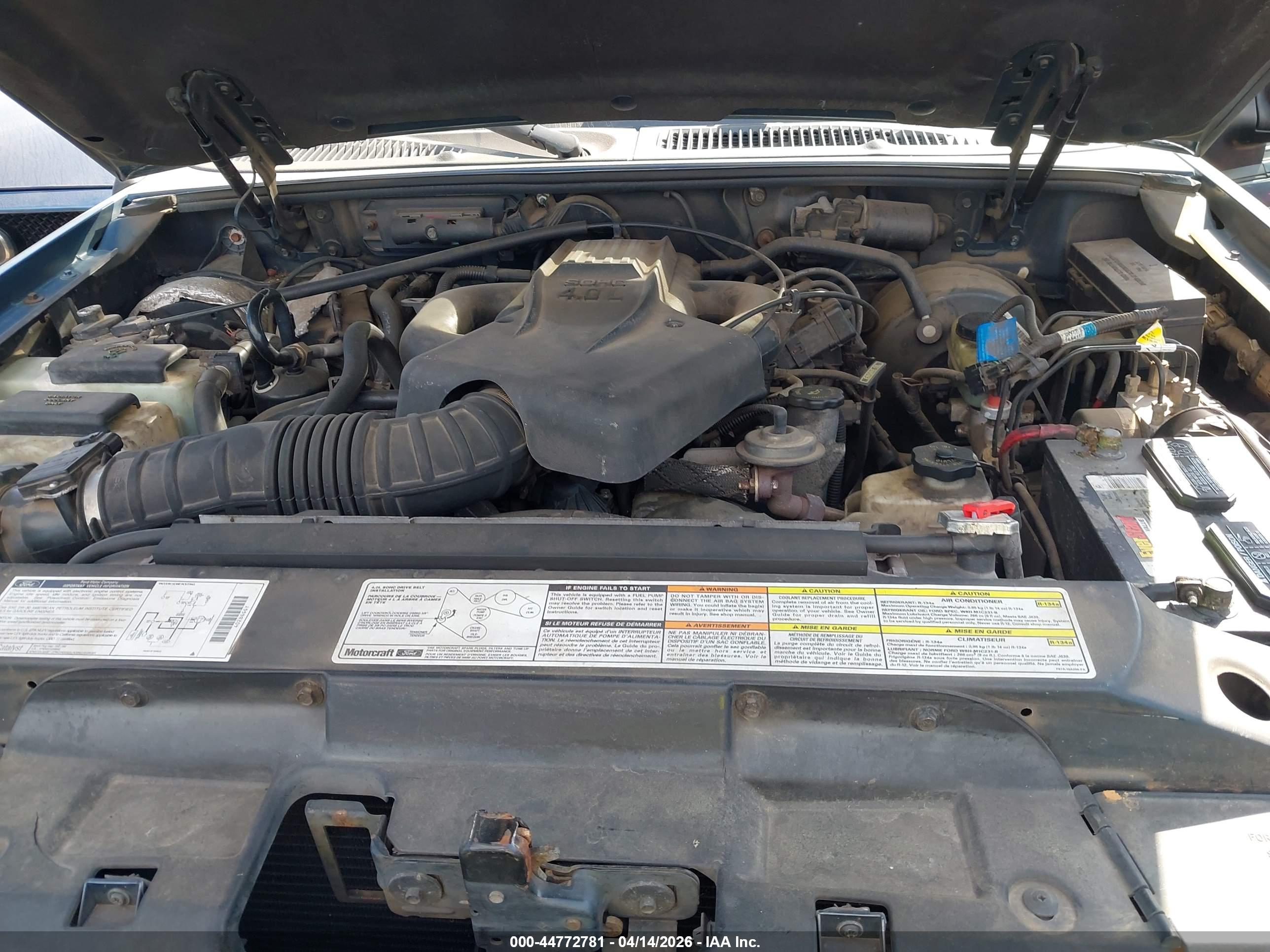FORD EXPLORER image 10
