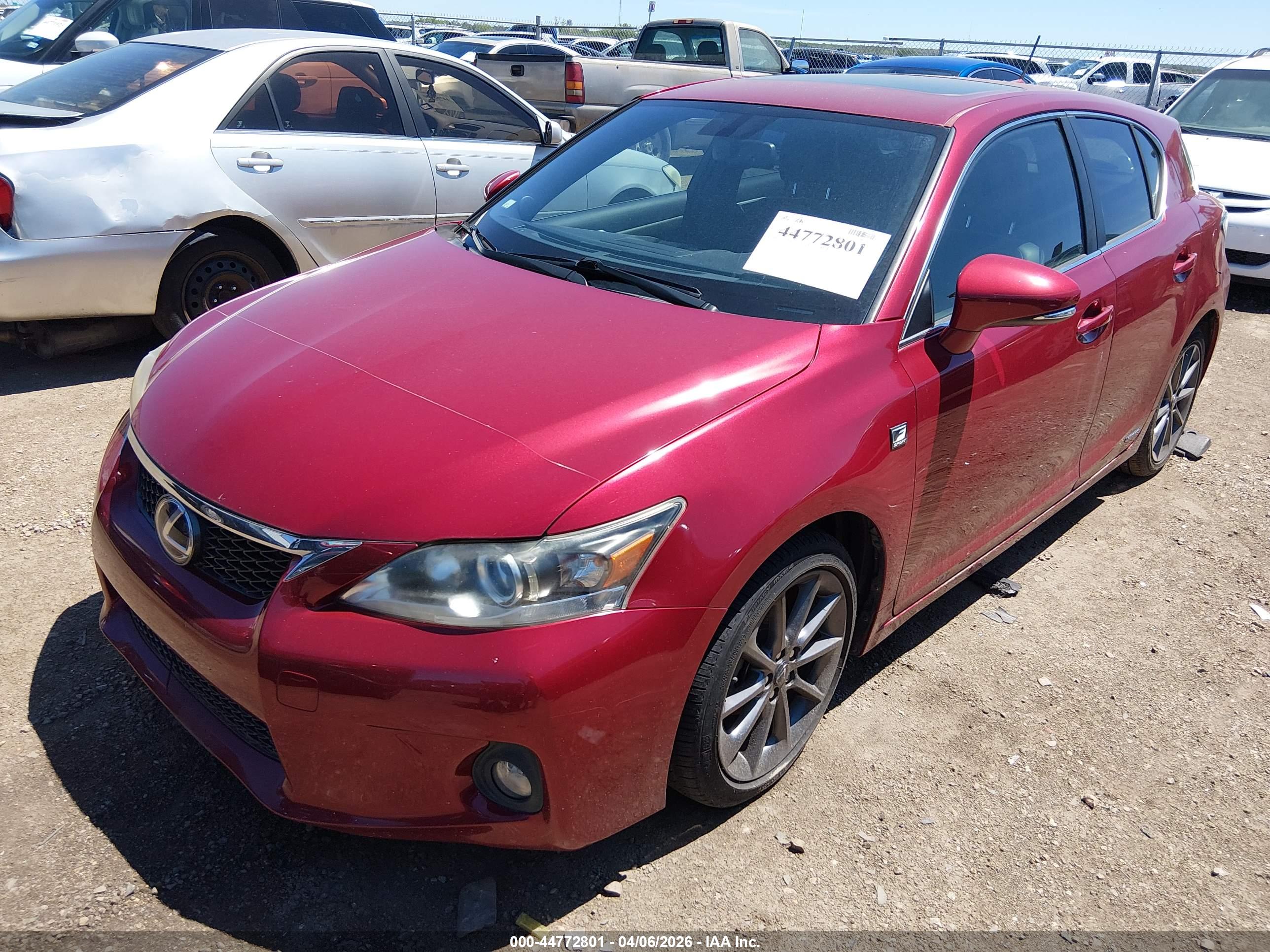 LEXUS CT image 2