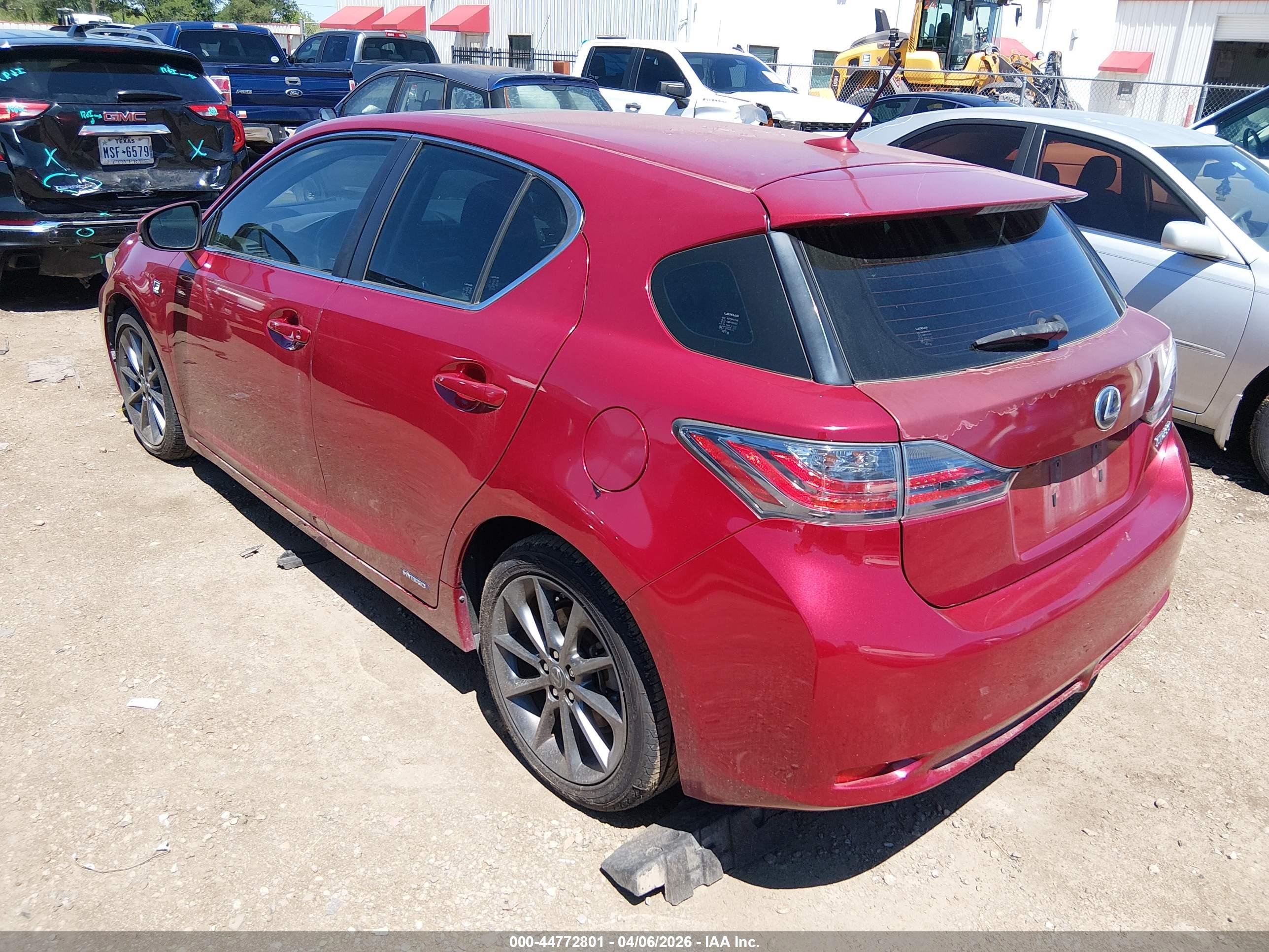 LEXUS CT image 3