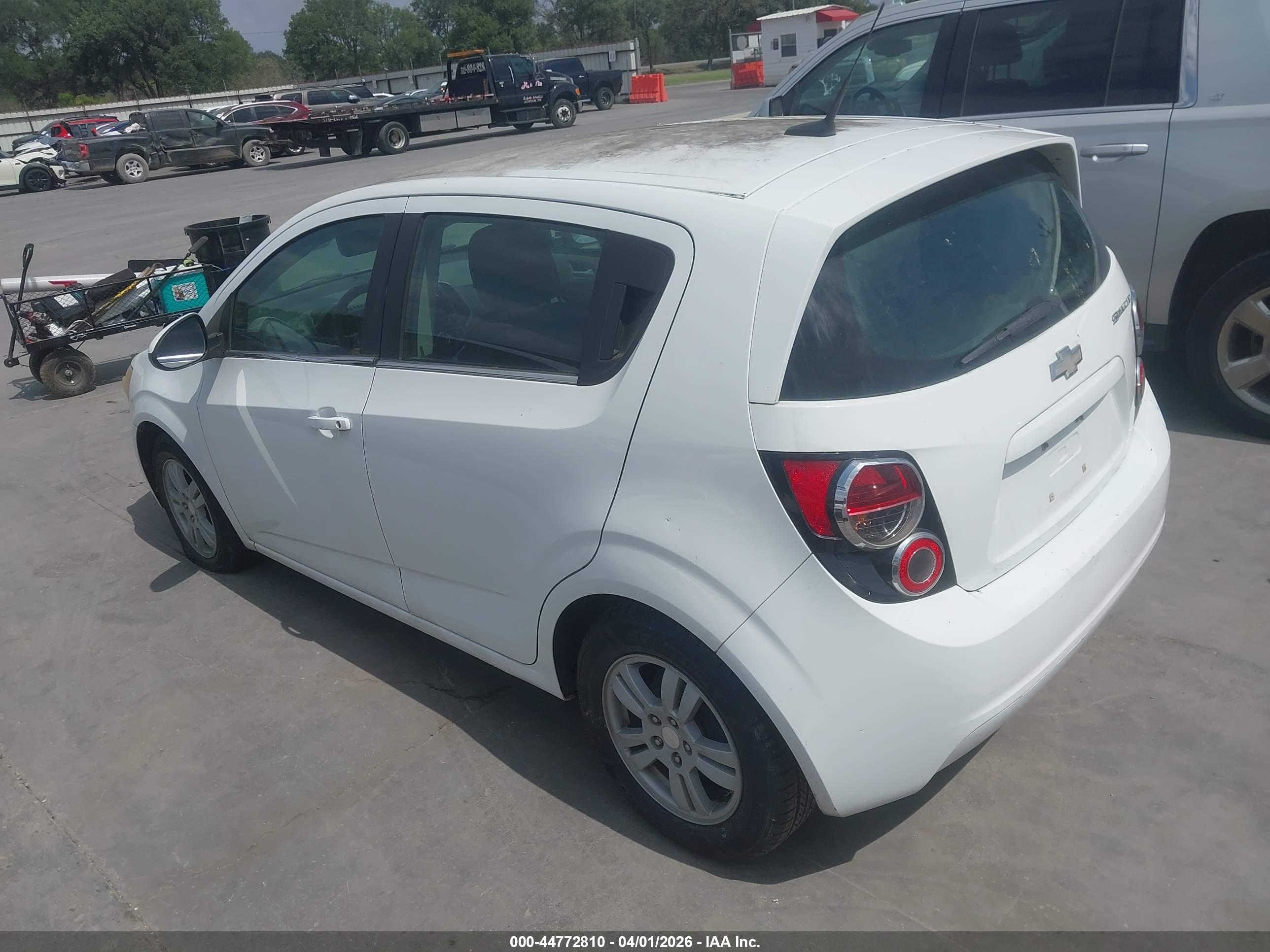 CHEVROLET SONIC image 3