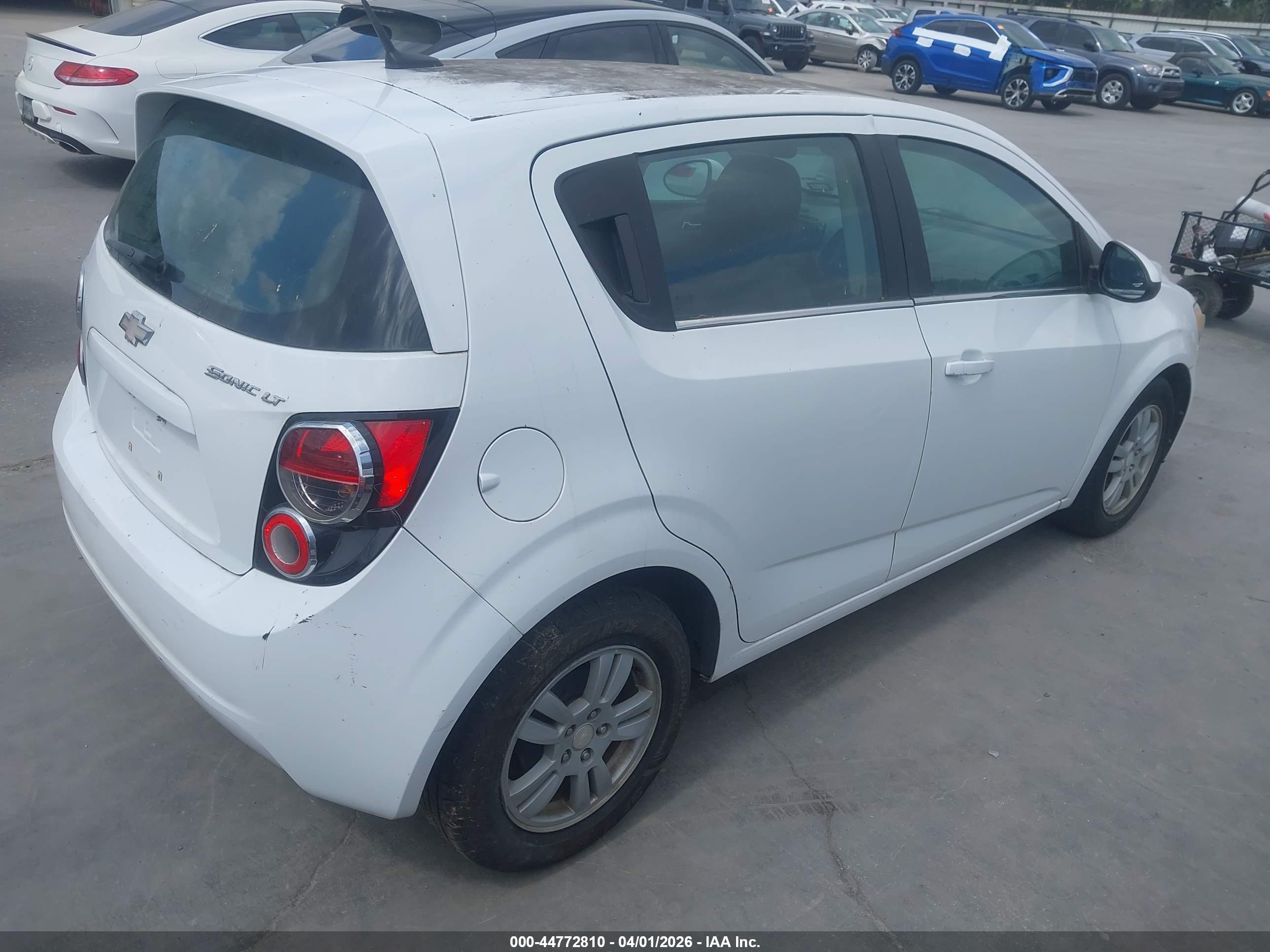 CHEVROLET SONIC image 4