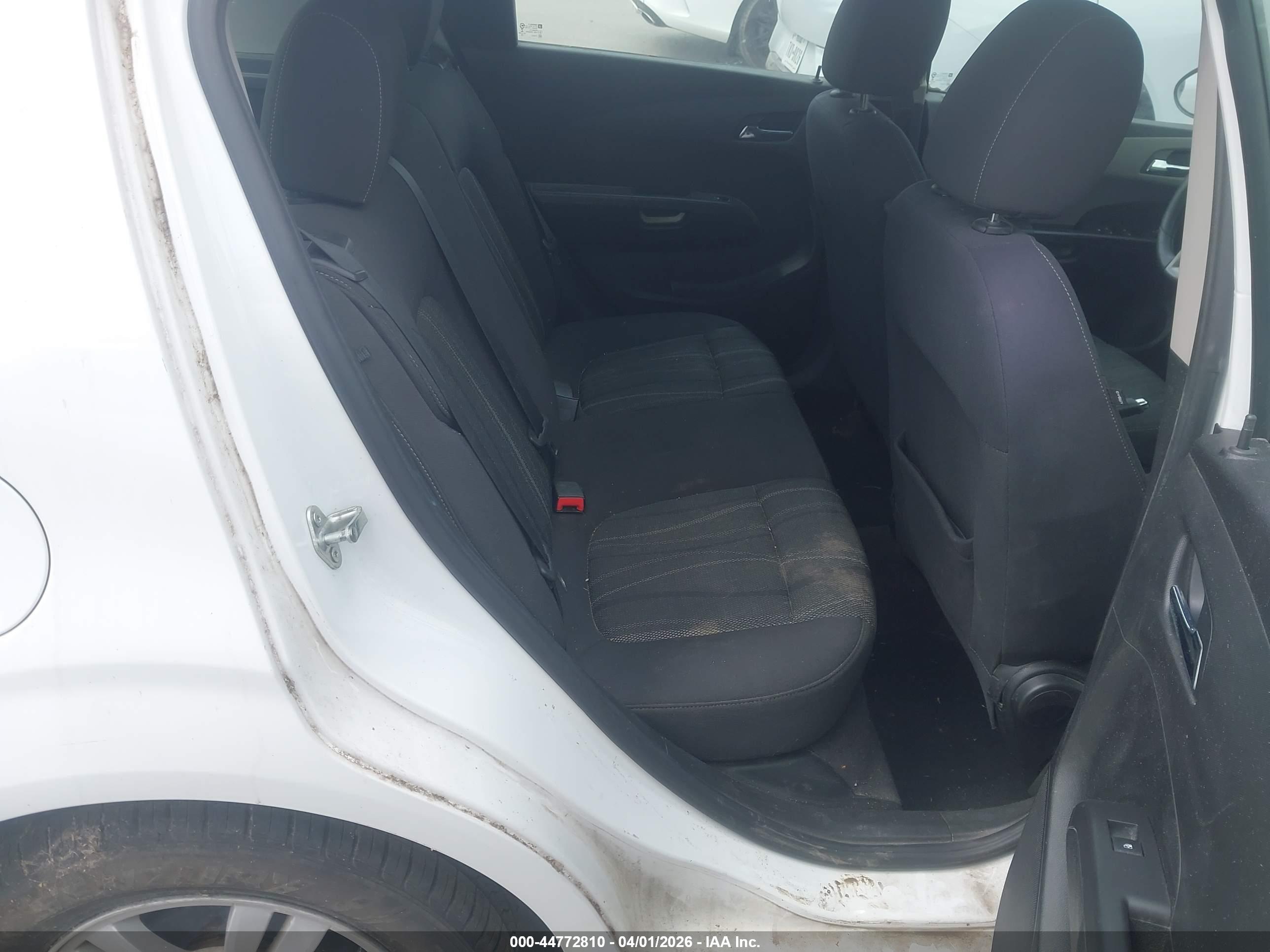 CHEVROLET SONIC image 8