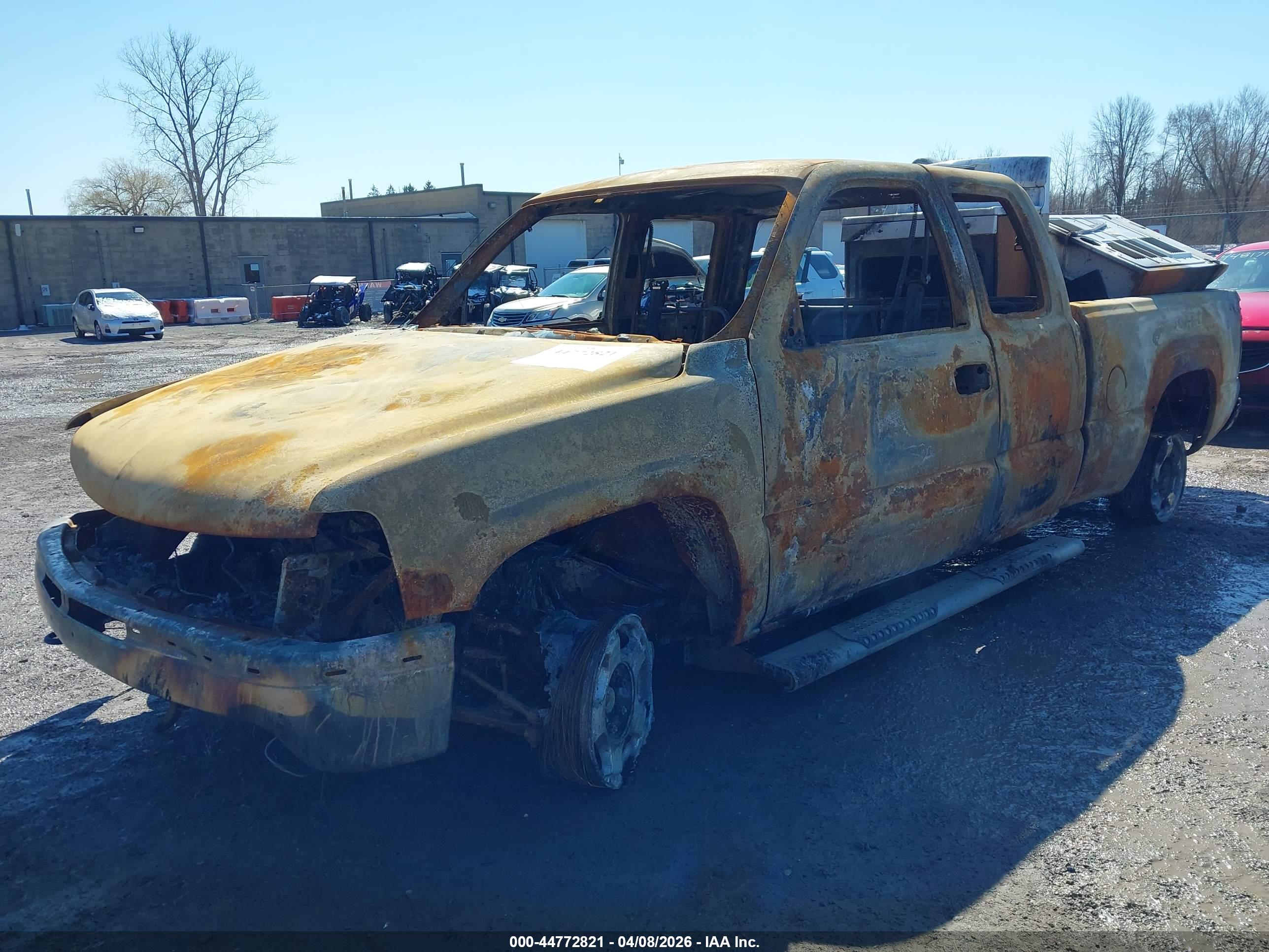 CHEVROLET SILVERADO image 2