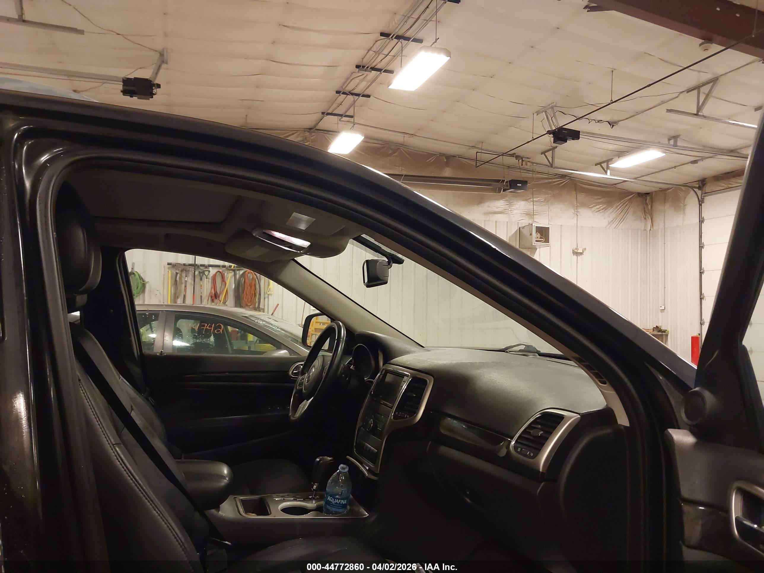 JEEP GRAND image 5