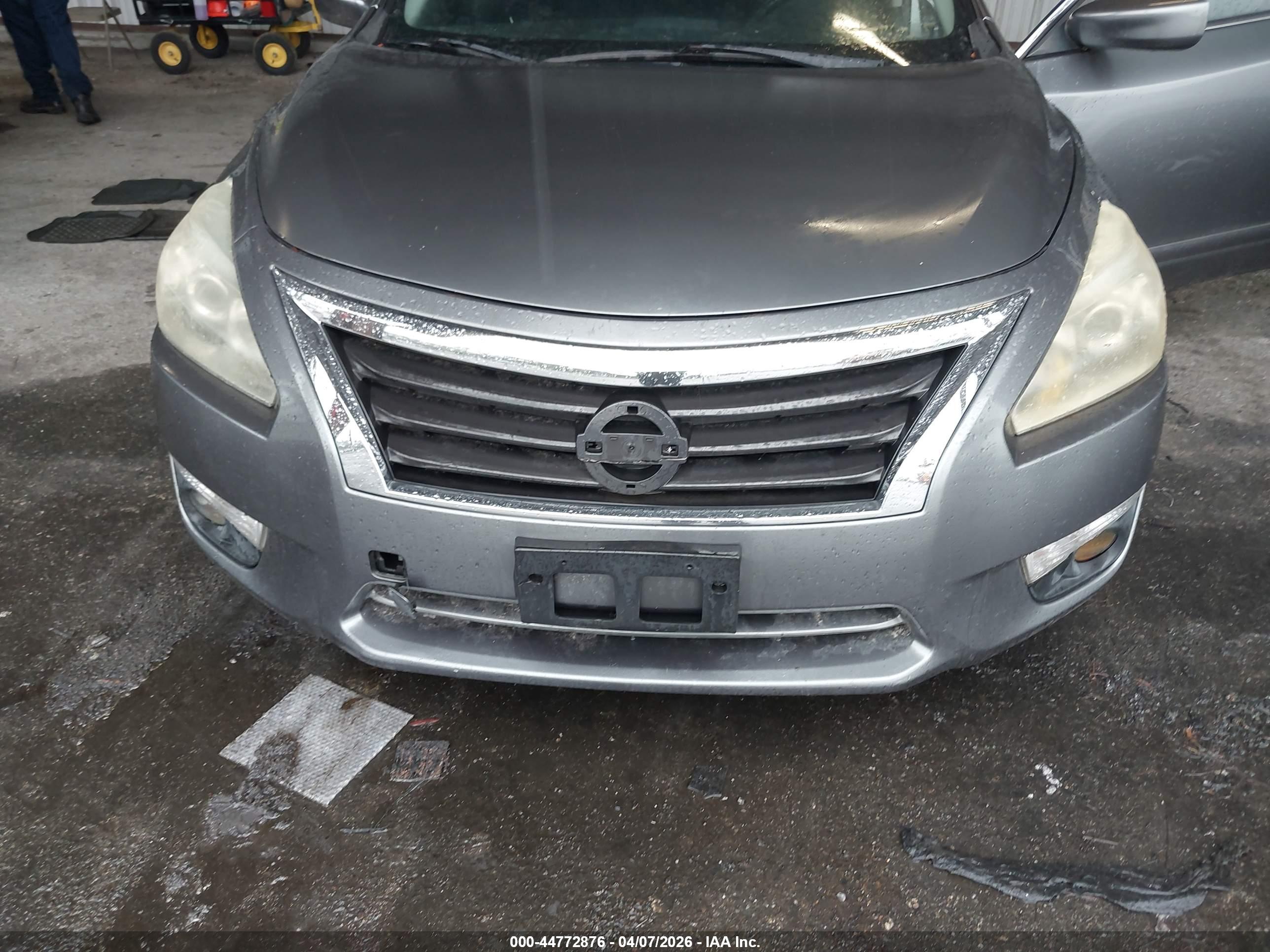 NISSAN ALTIMA image 6