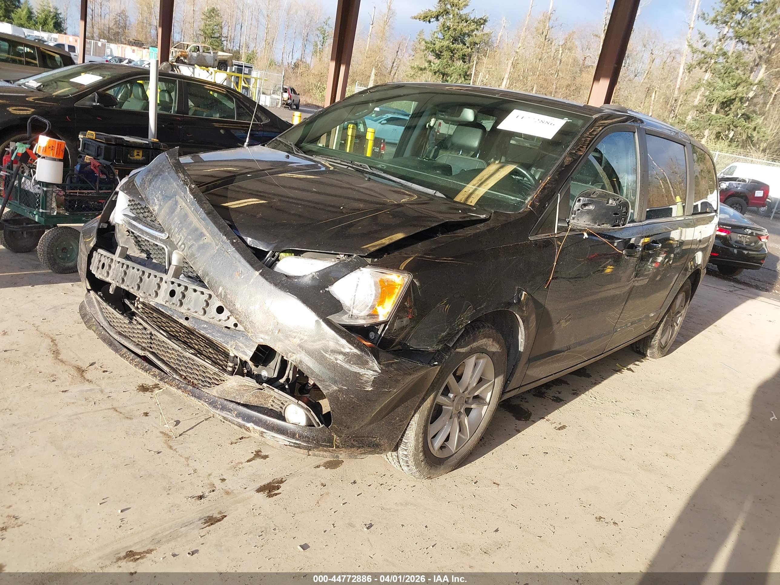 DODGE GRAND image 2