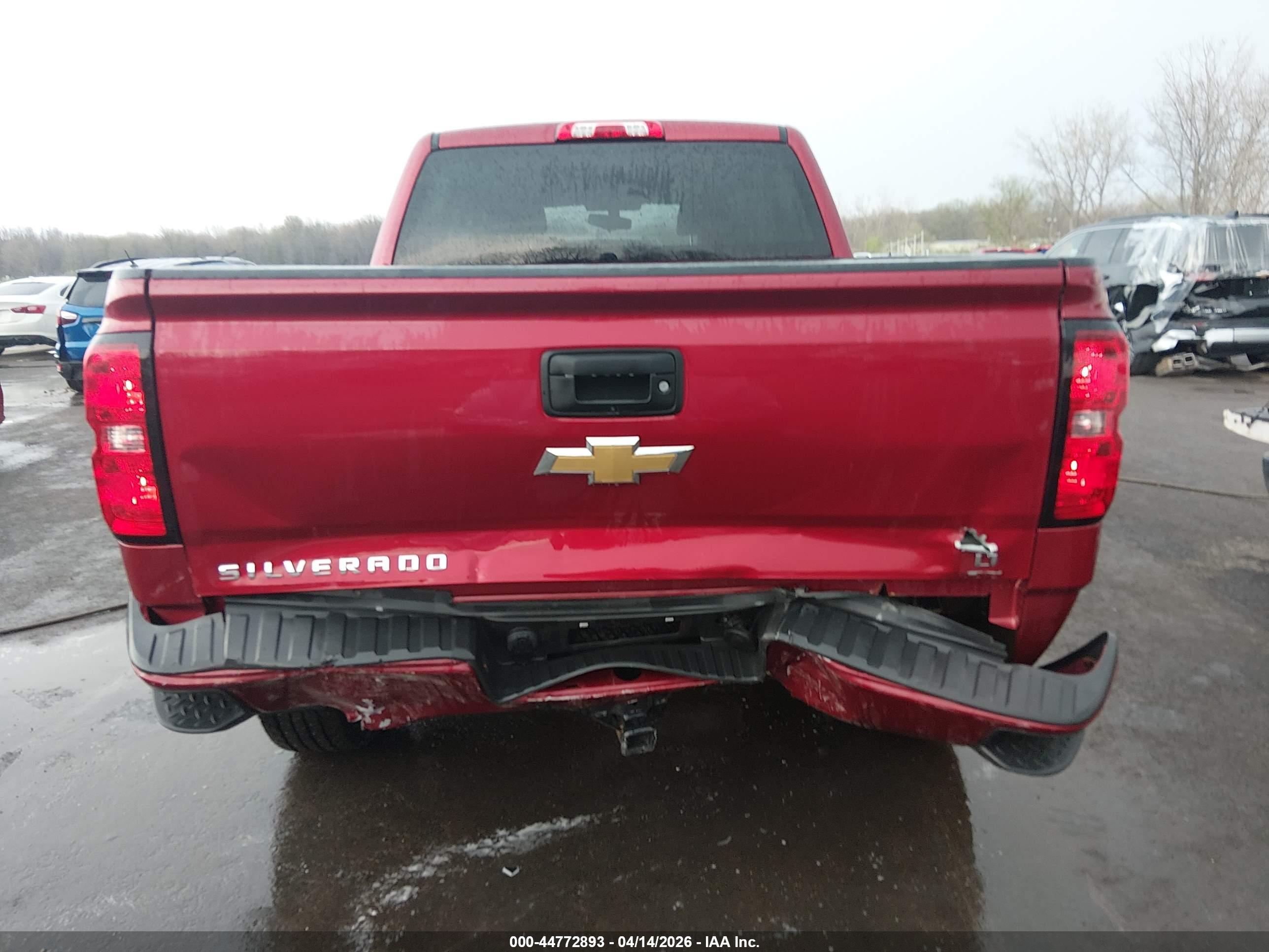 CHEVROLET SILVERADO image 6