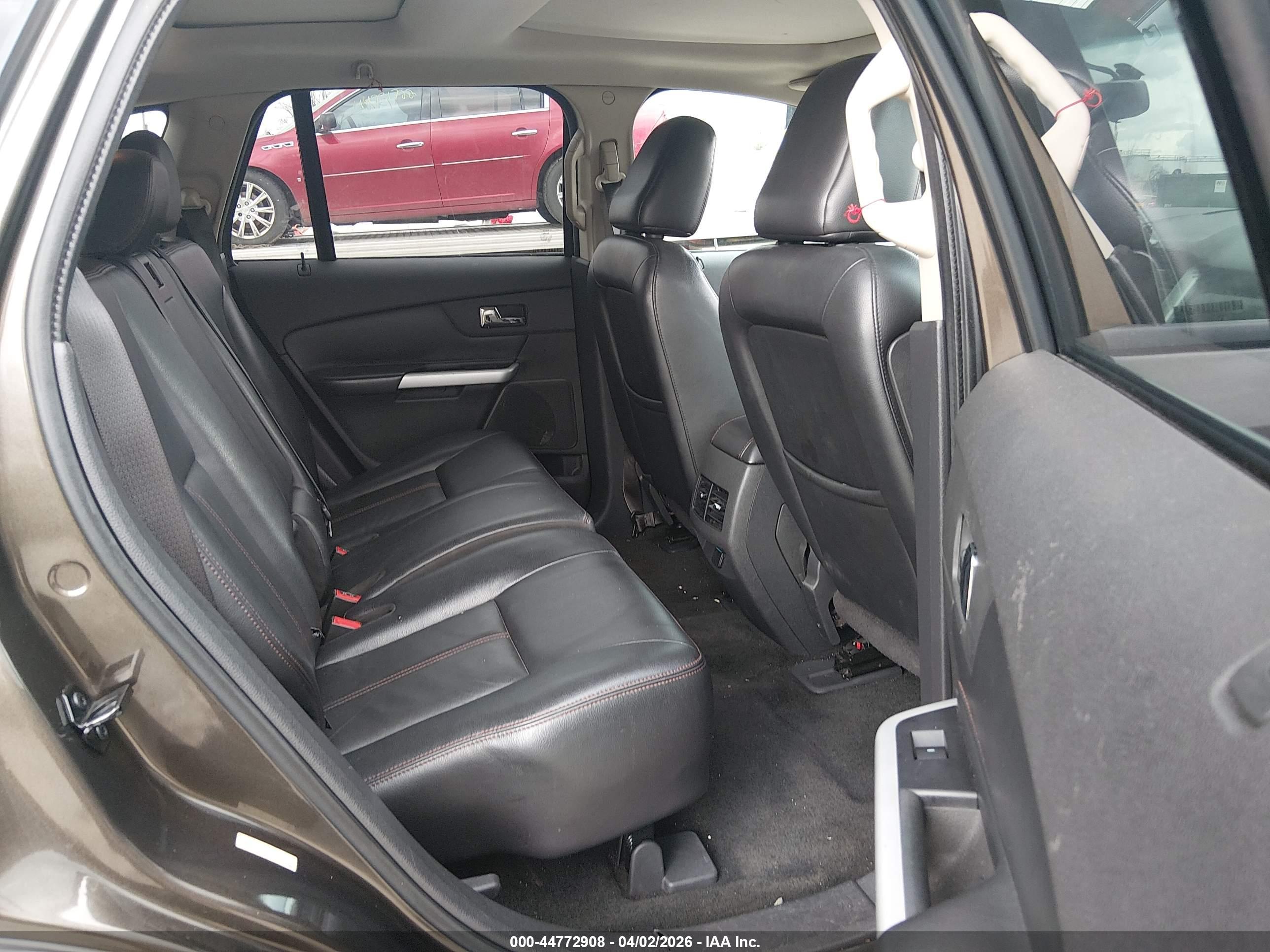 FORD EDGE image 8