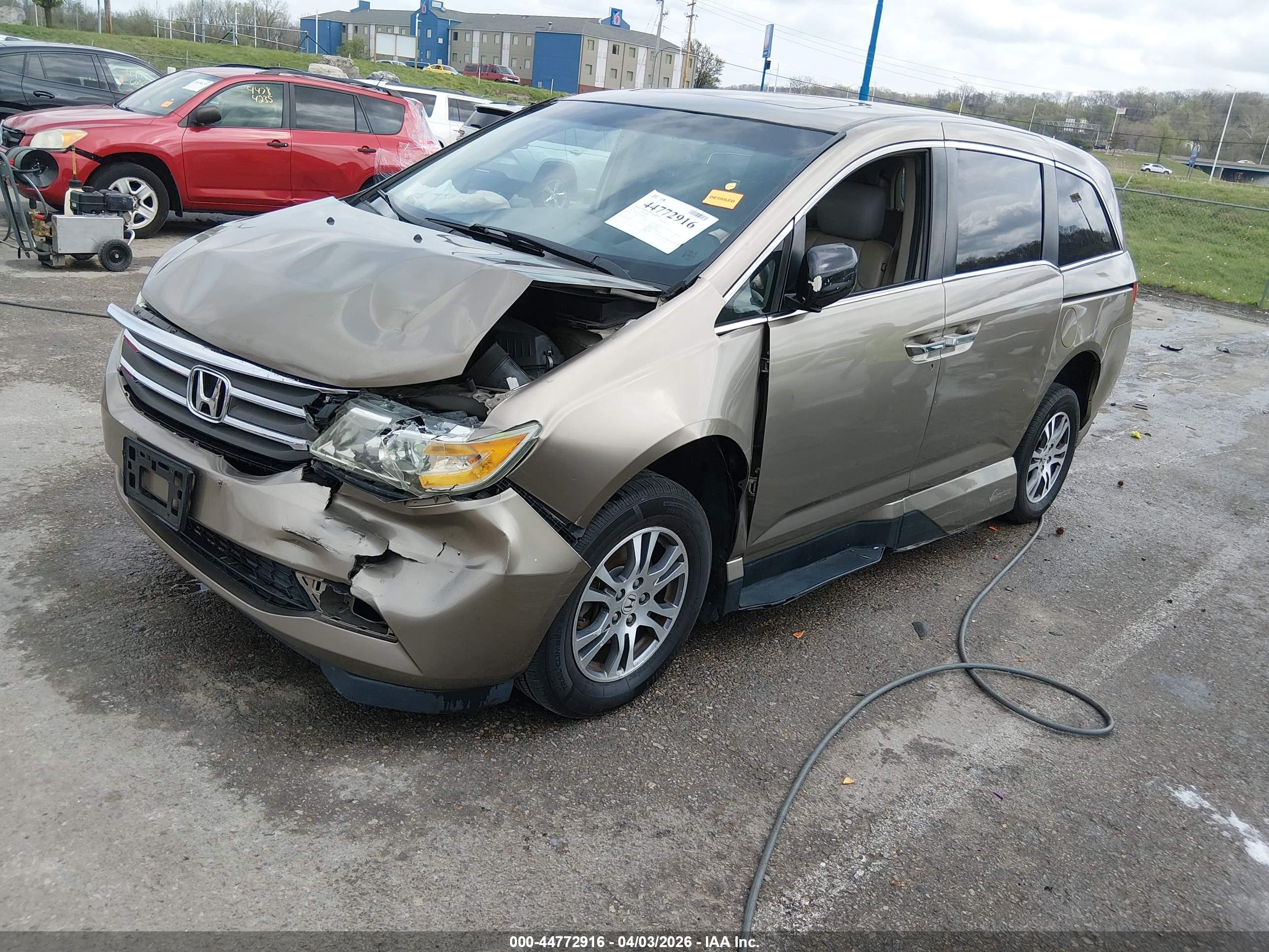 HONDA ODYSSEY image 2
