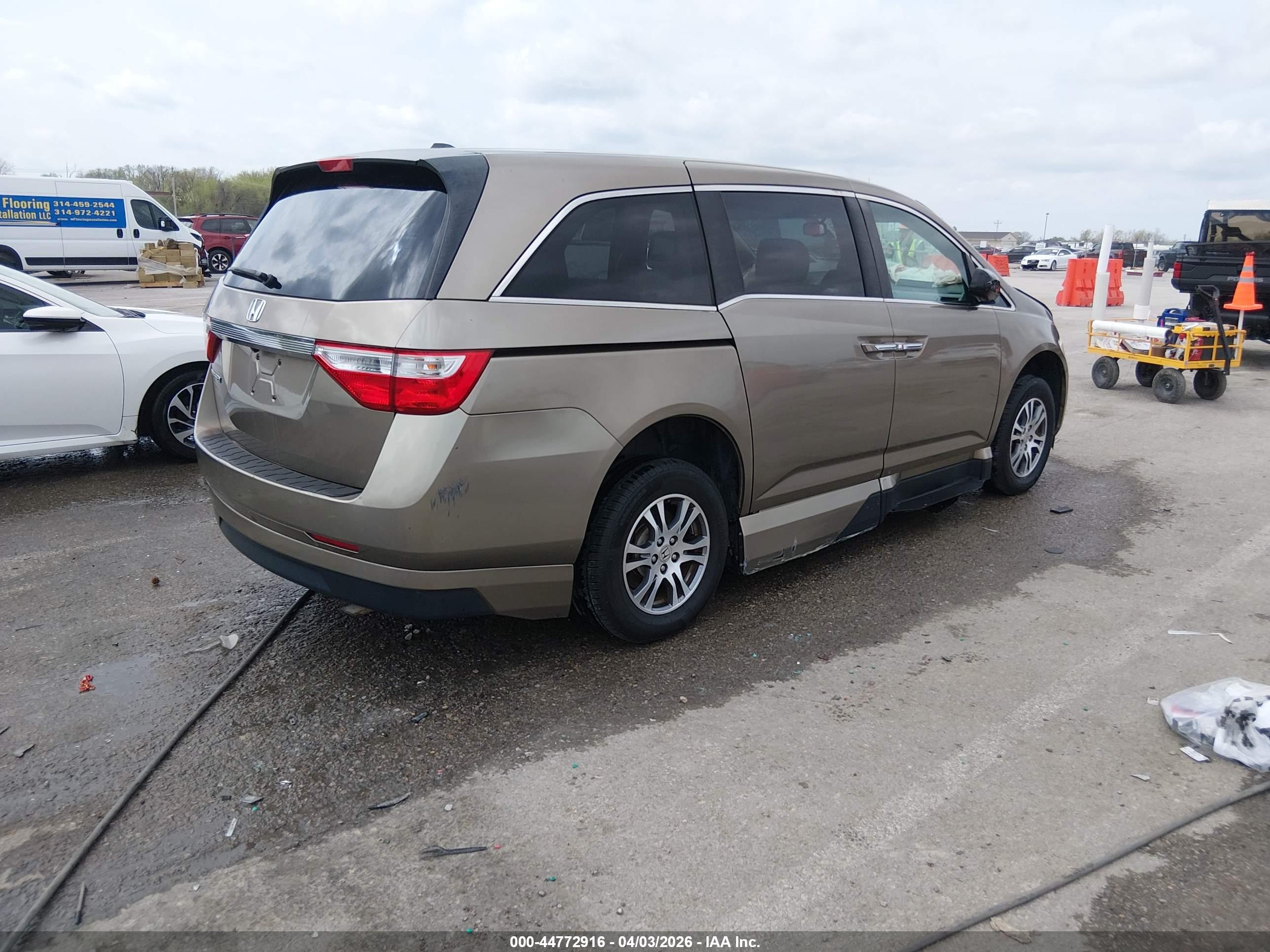 HONDA ODYSSEY image 4