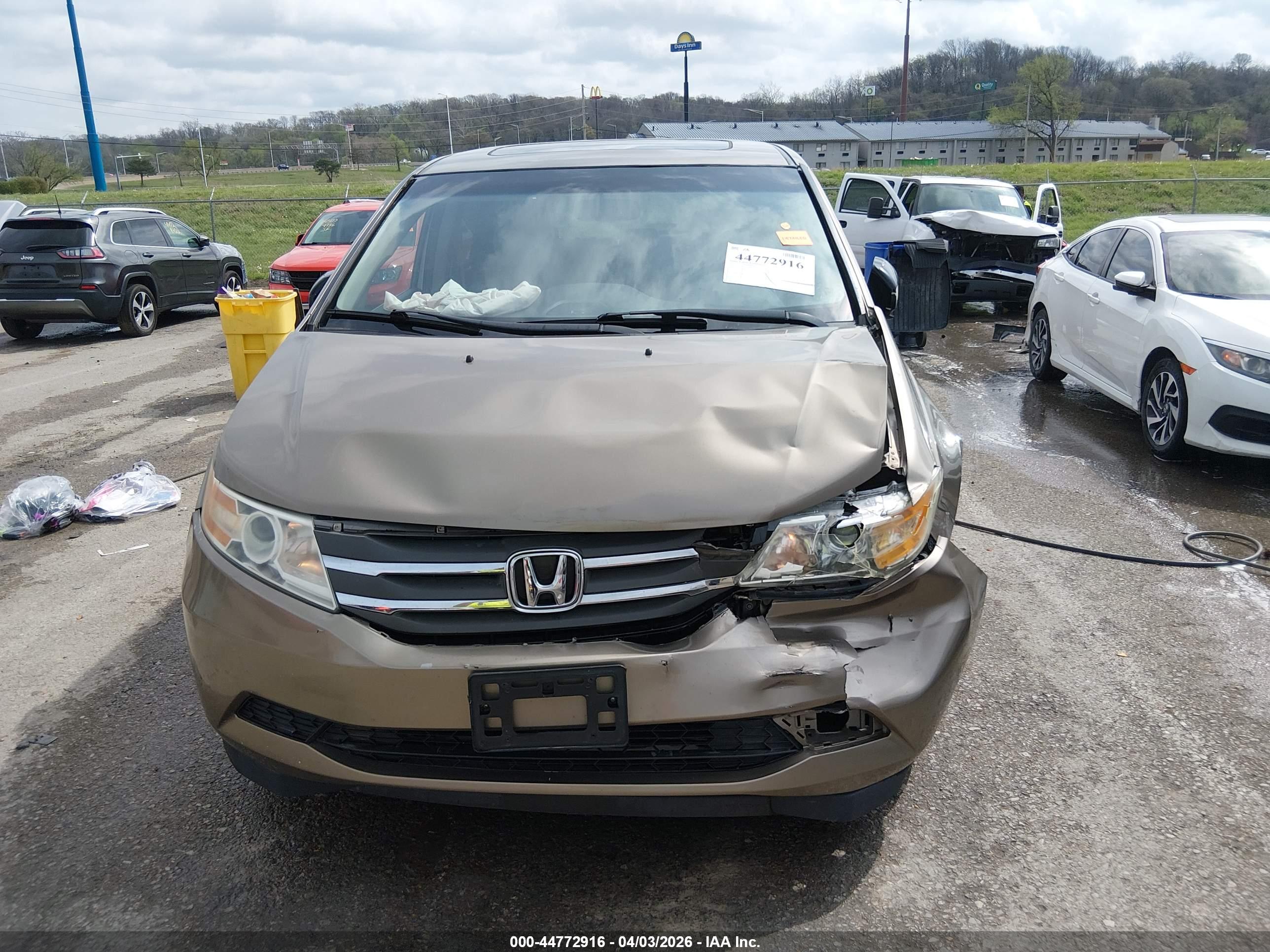 HONDA ODYSSEY image 6