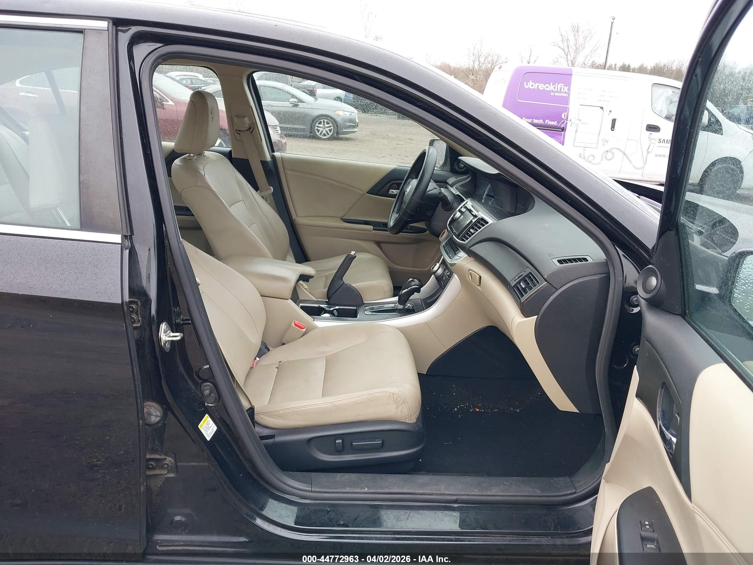 HONDA ACCORD image 5
