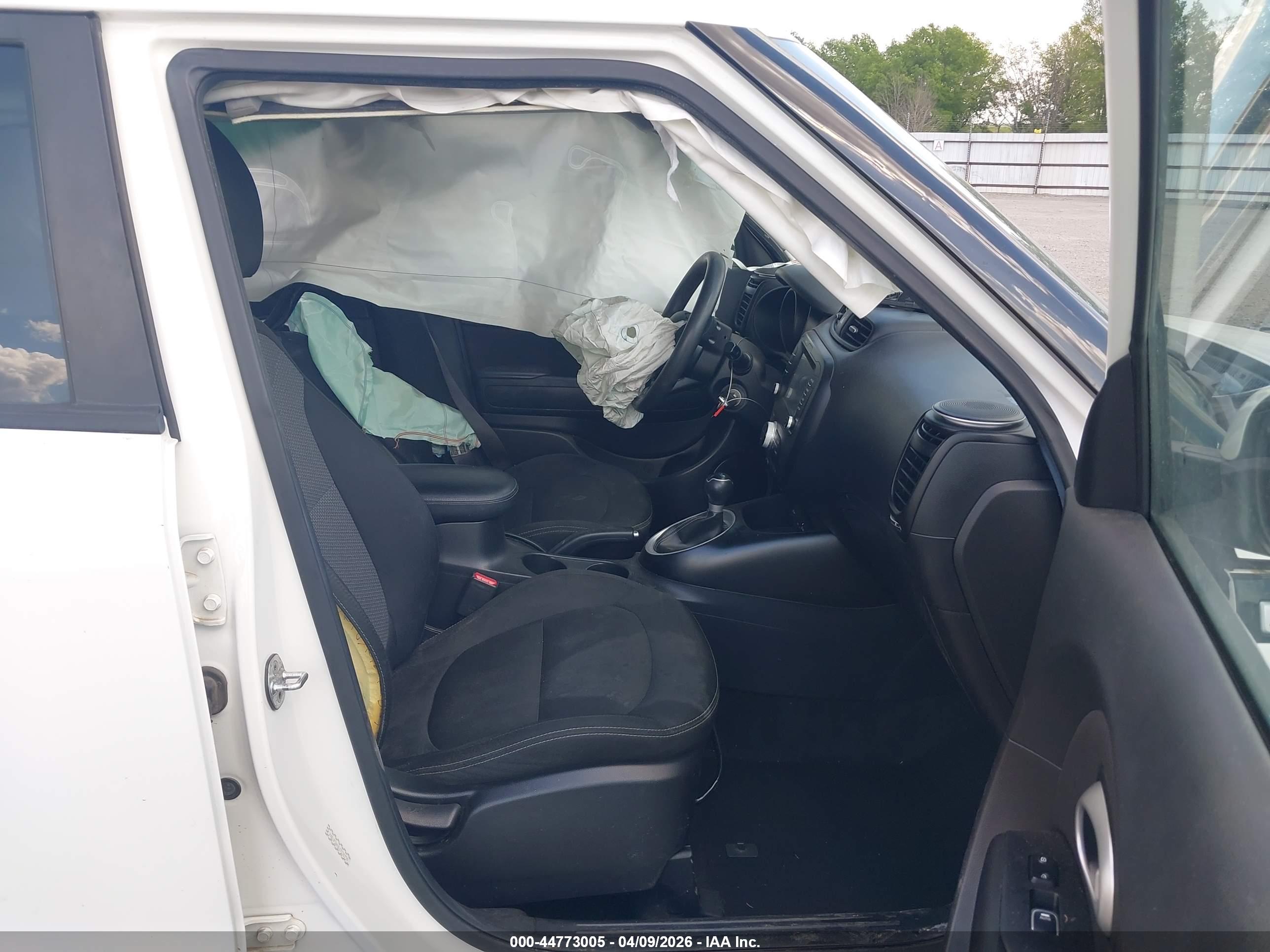 KIA SOUL image 5