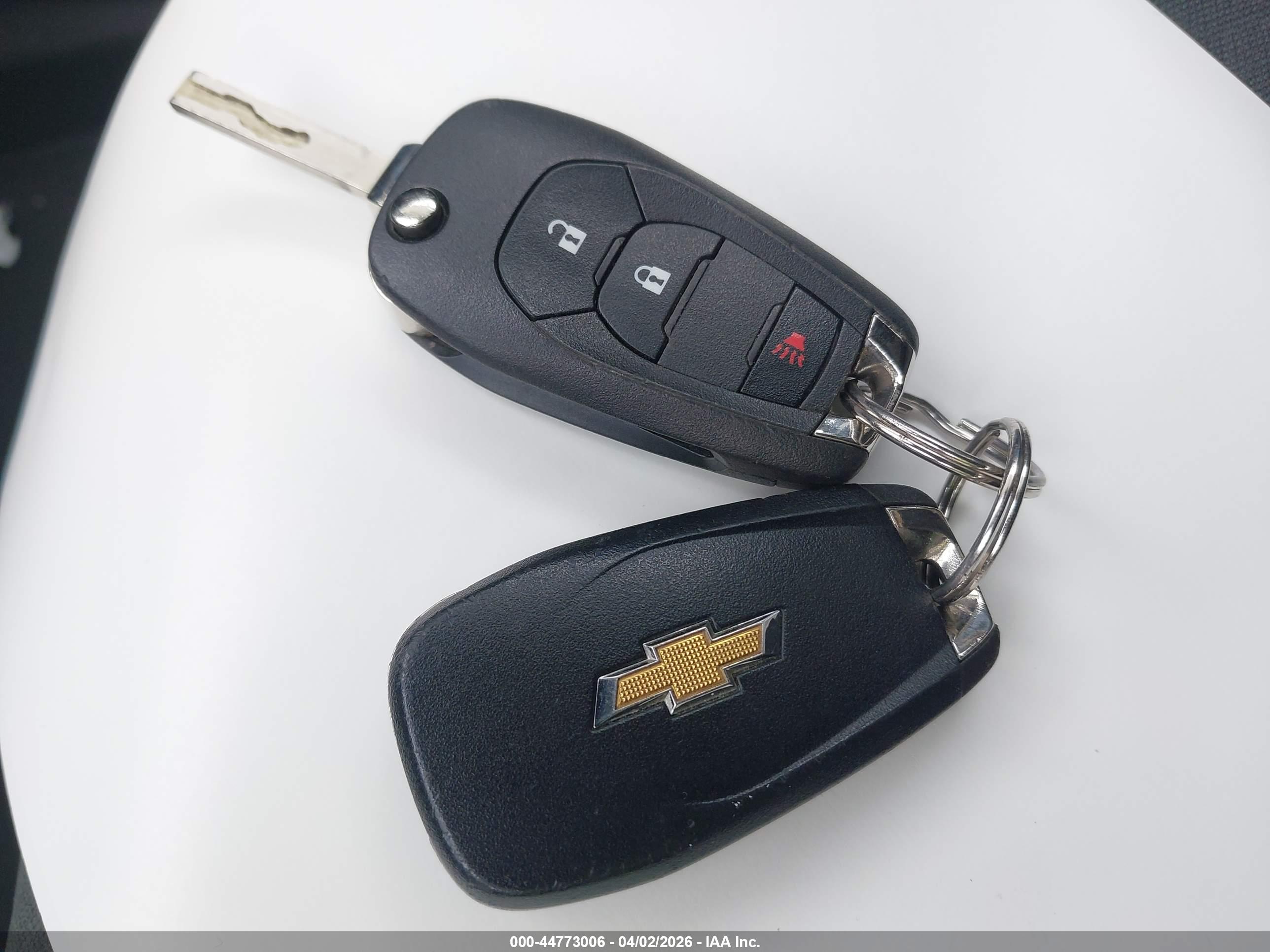 CHEVROLET TRAX image 11