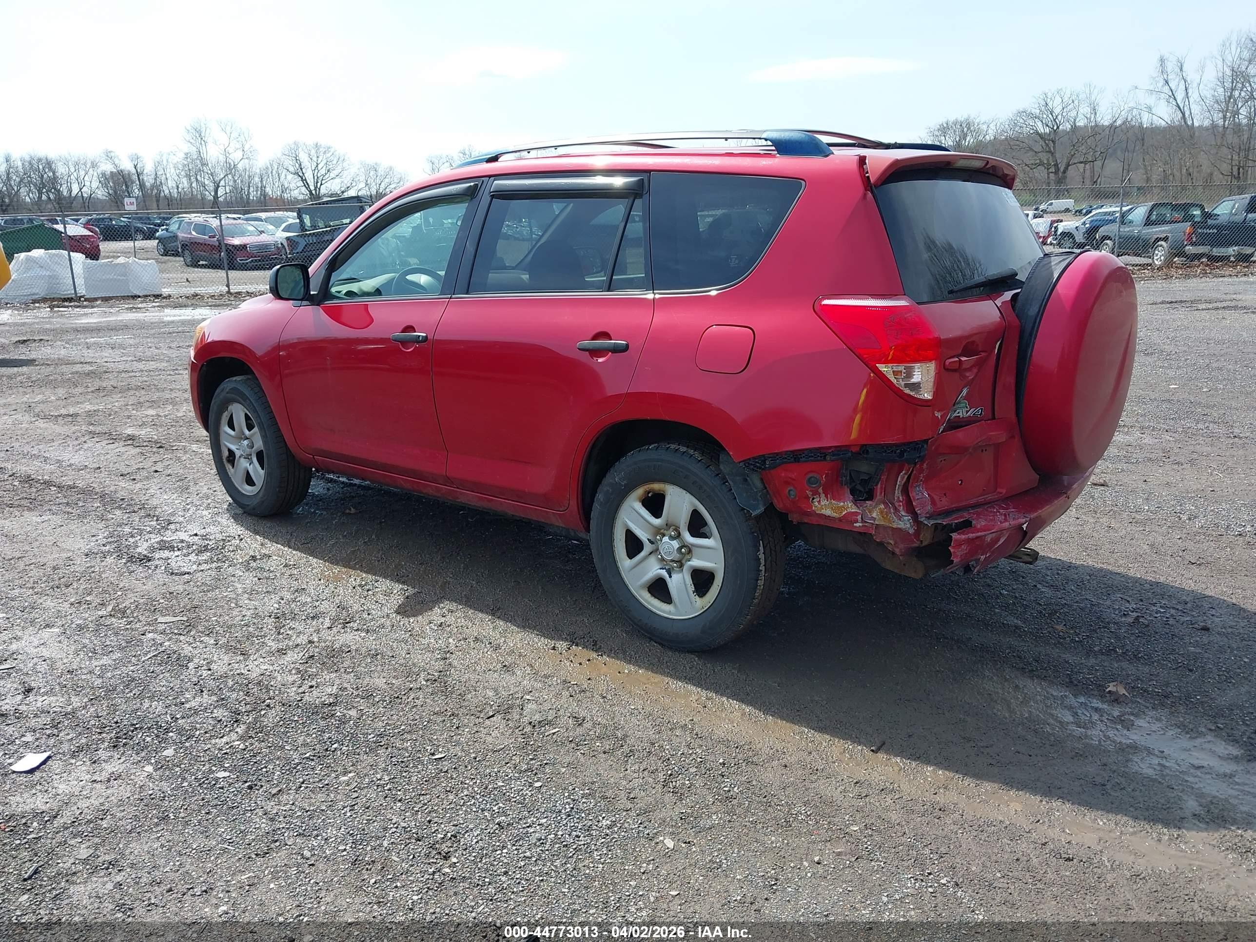 TOYOTA RAV4 image 3