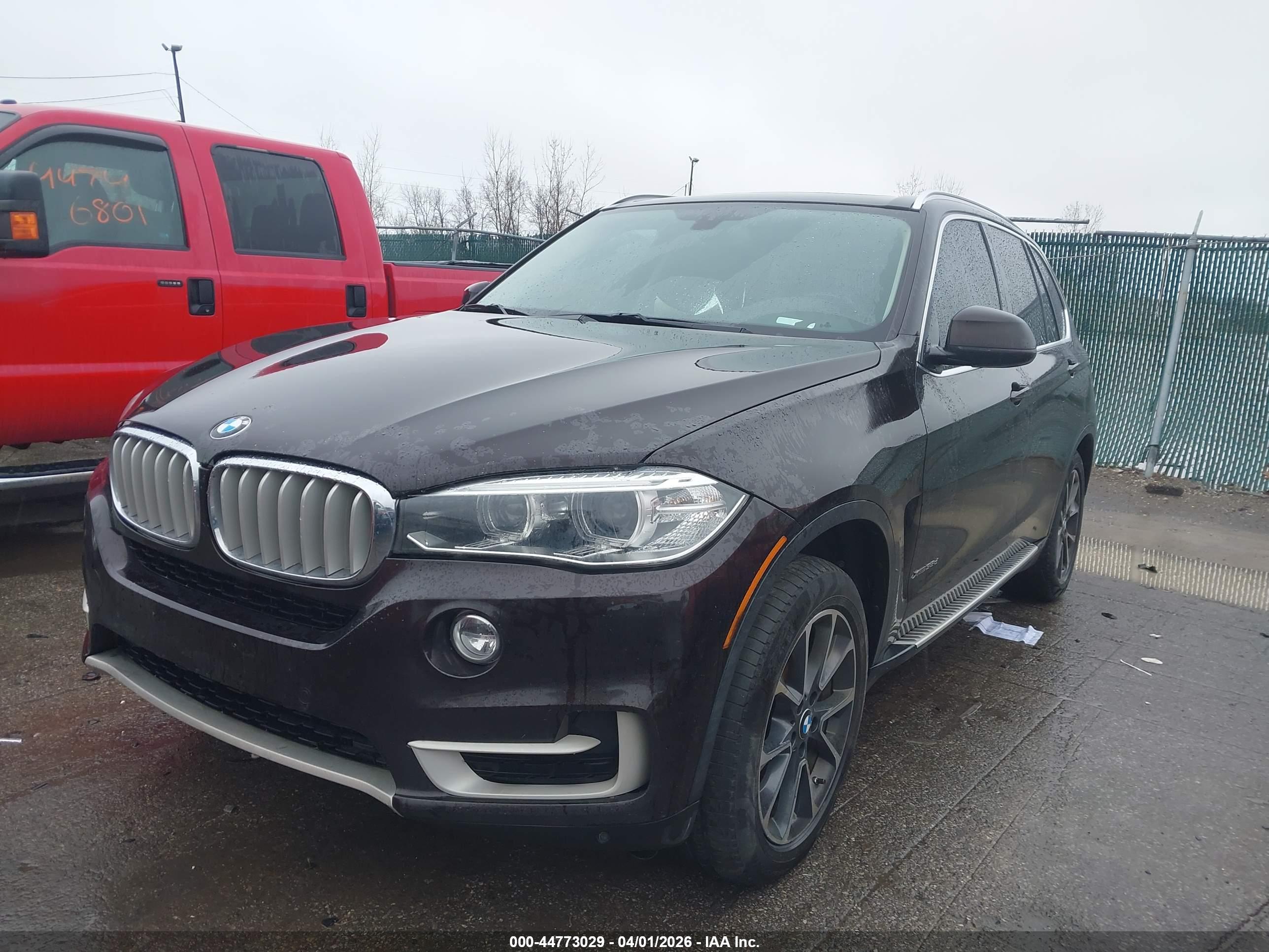 BMW X5 image 2