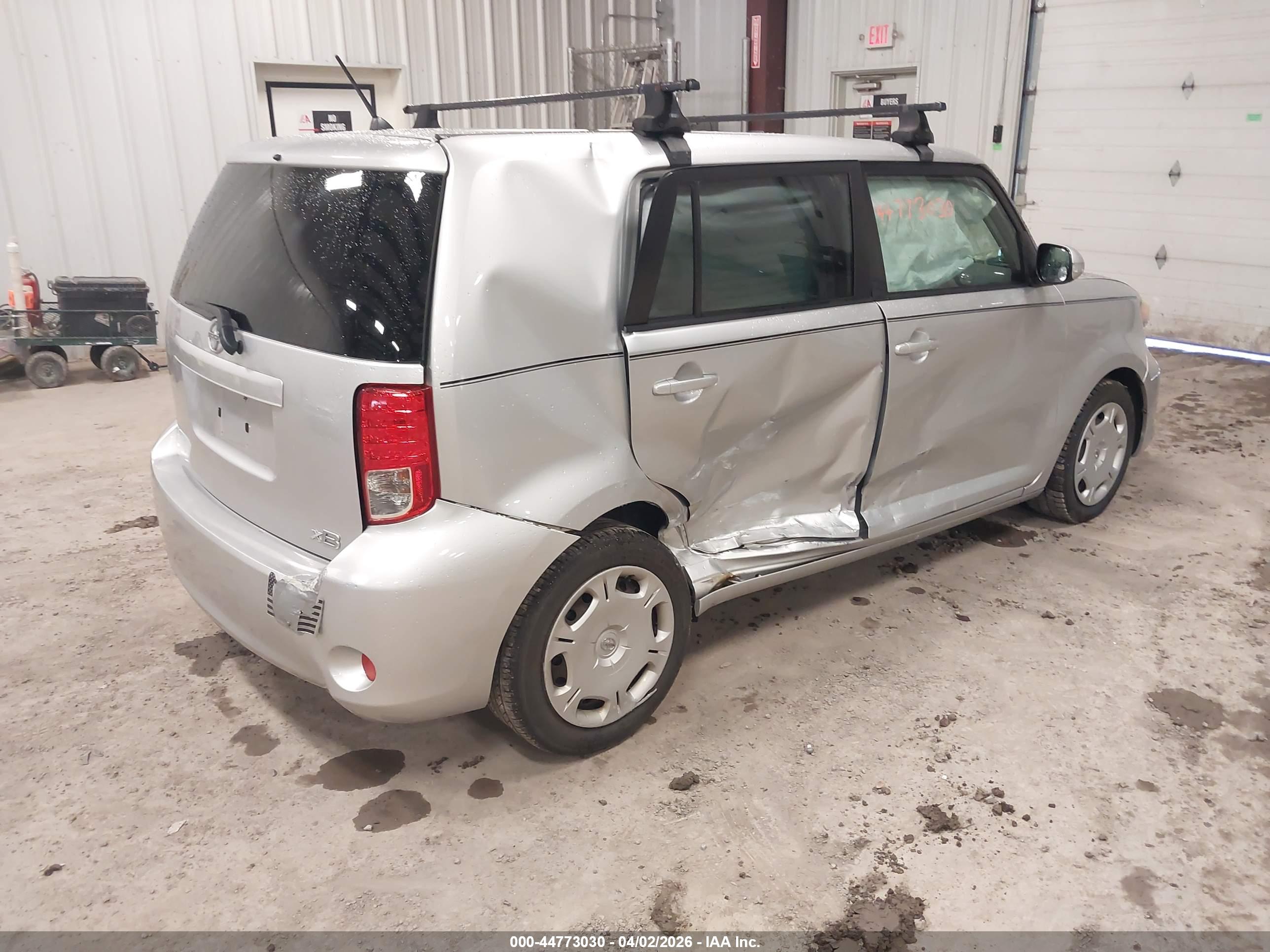 SCION XB image 4