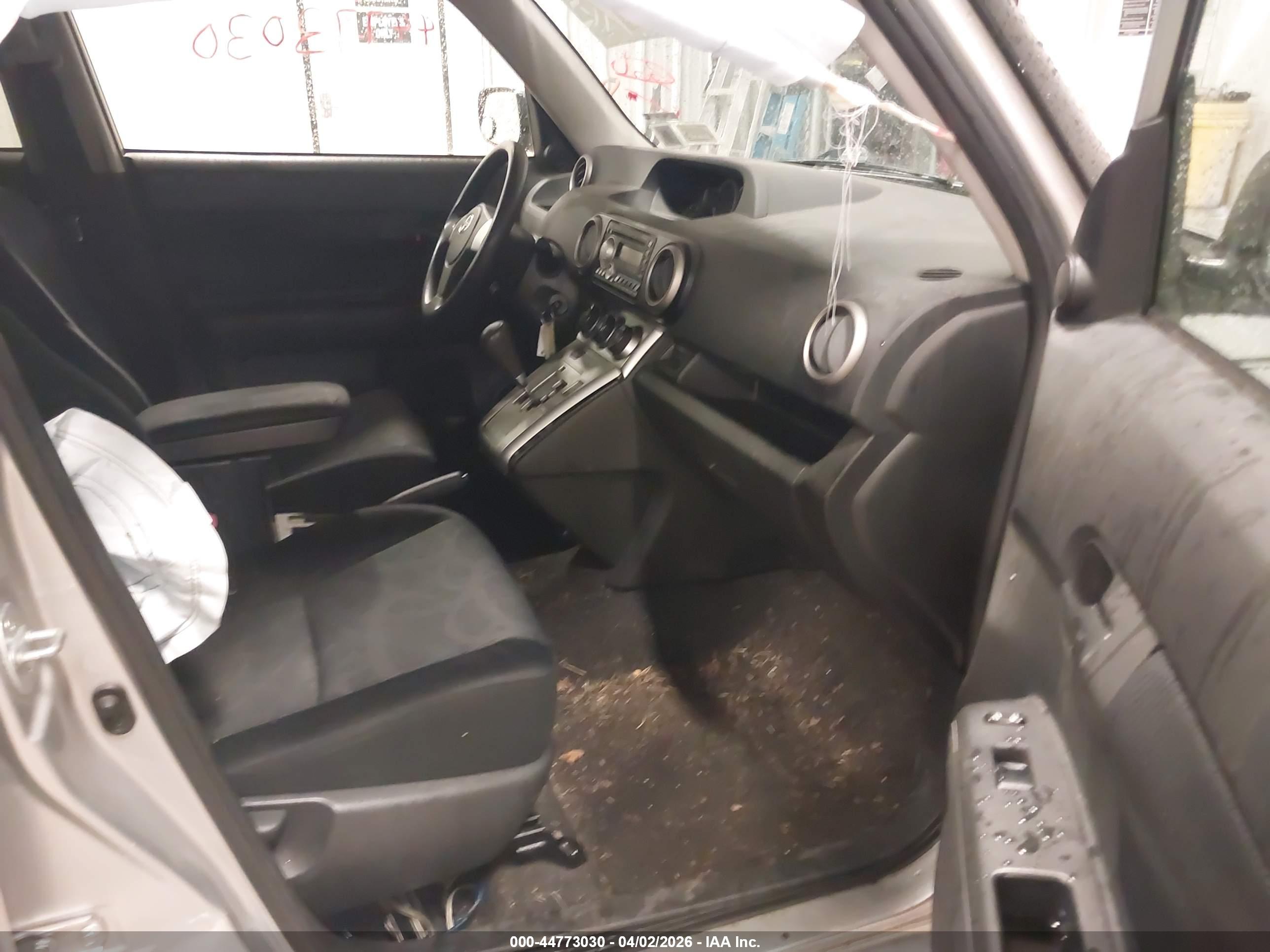 SCION XB image 5