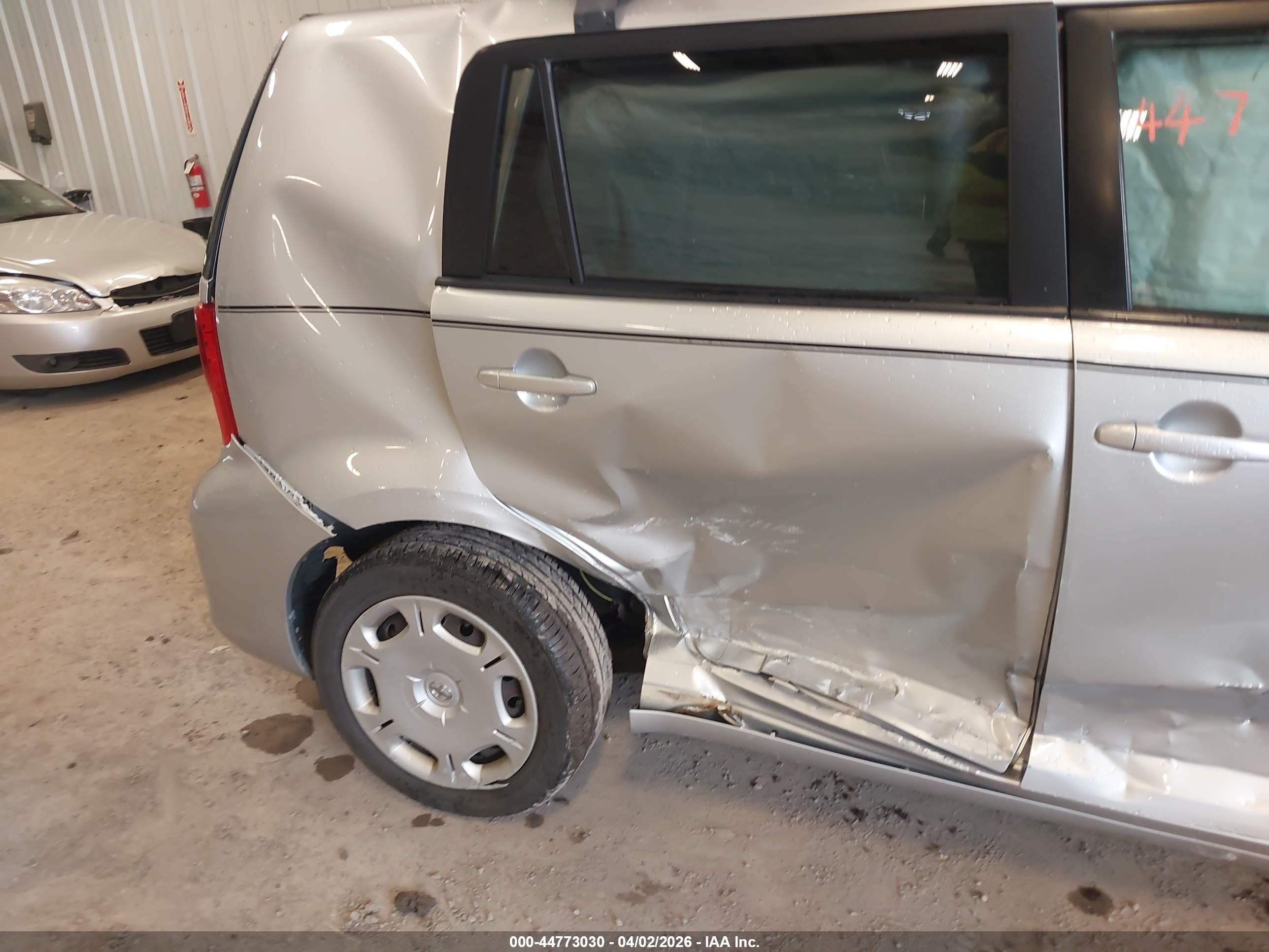 SCION XB image 6