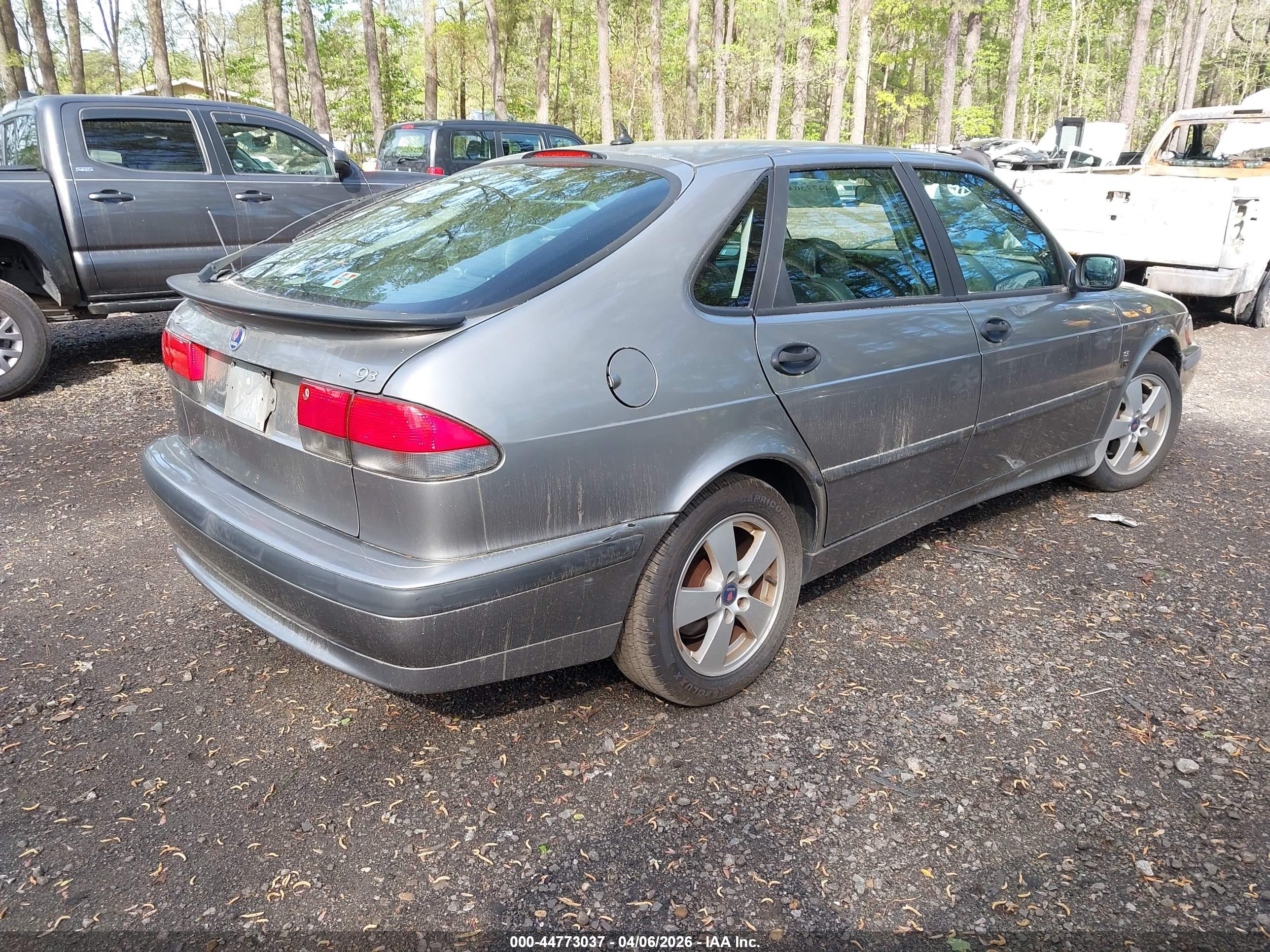 SAAB 9-3 image 4