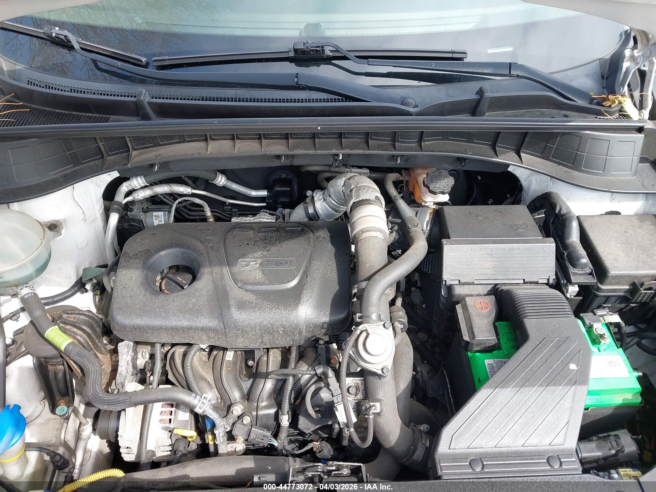HYUNDAI TUCSON image 10