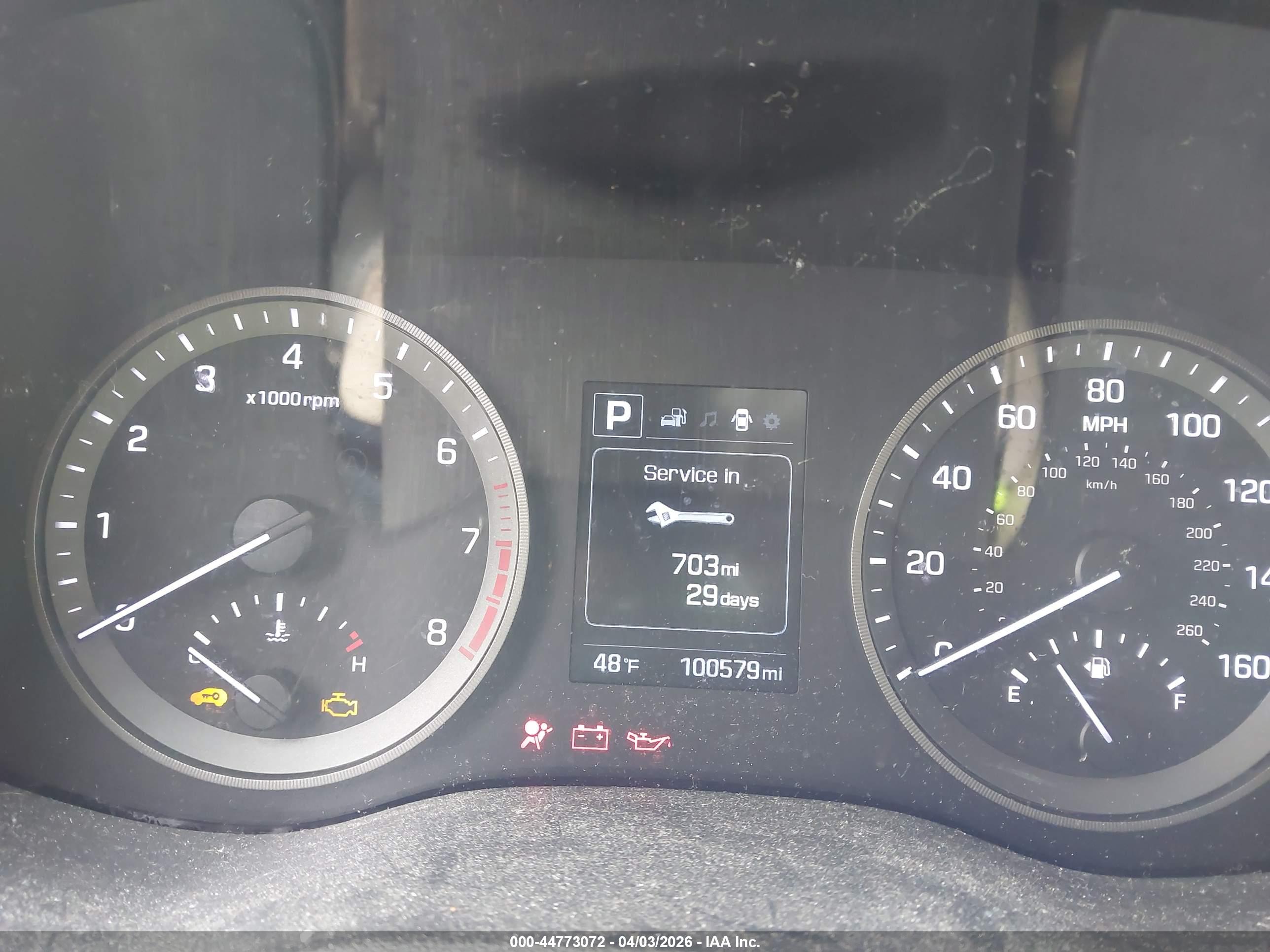 HYUNDAI TUCSON image 7