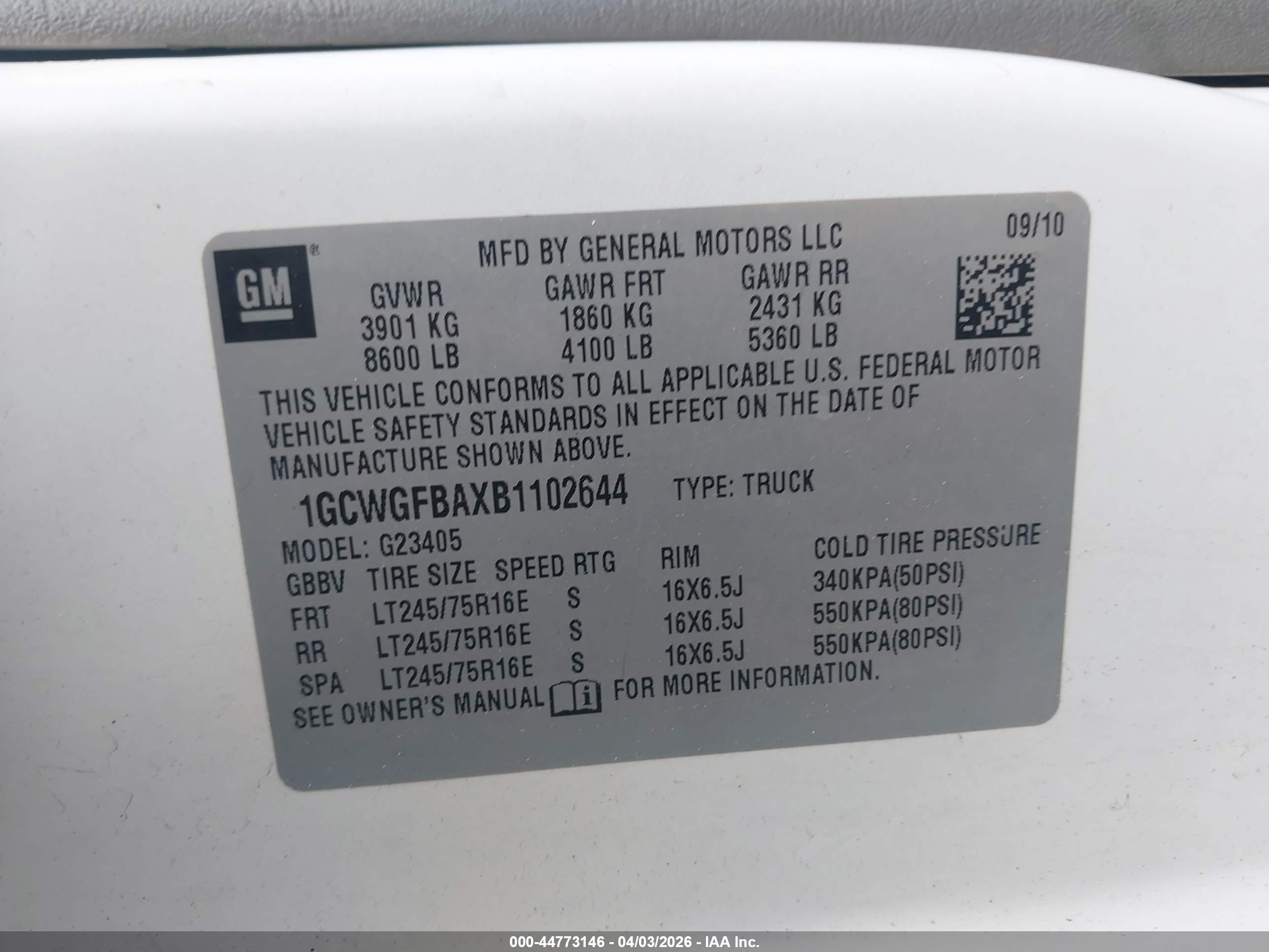 CHEVROLET EXPRESS image 9