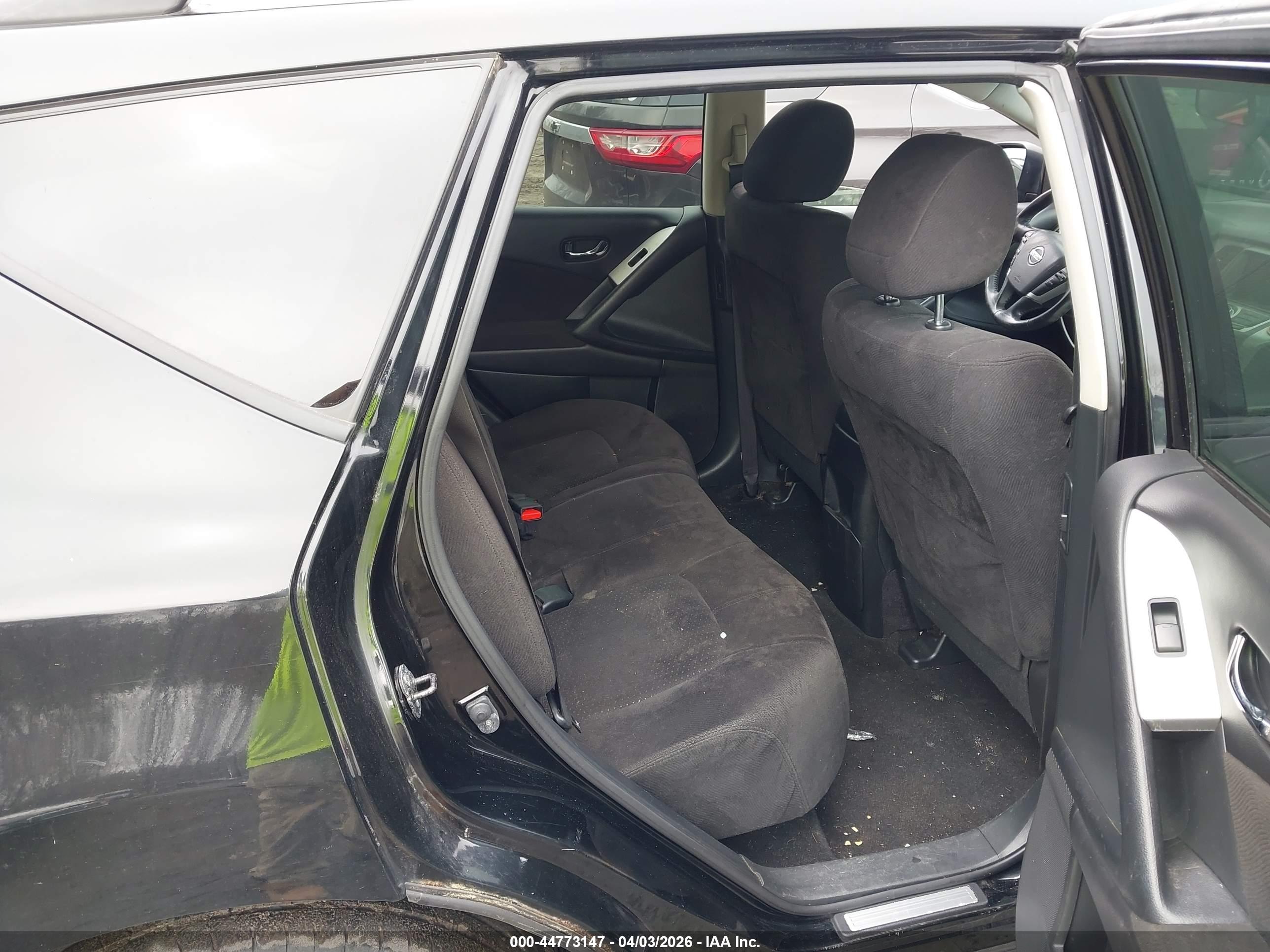 NISSAN MURANO image 8