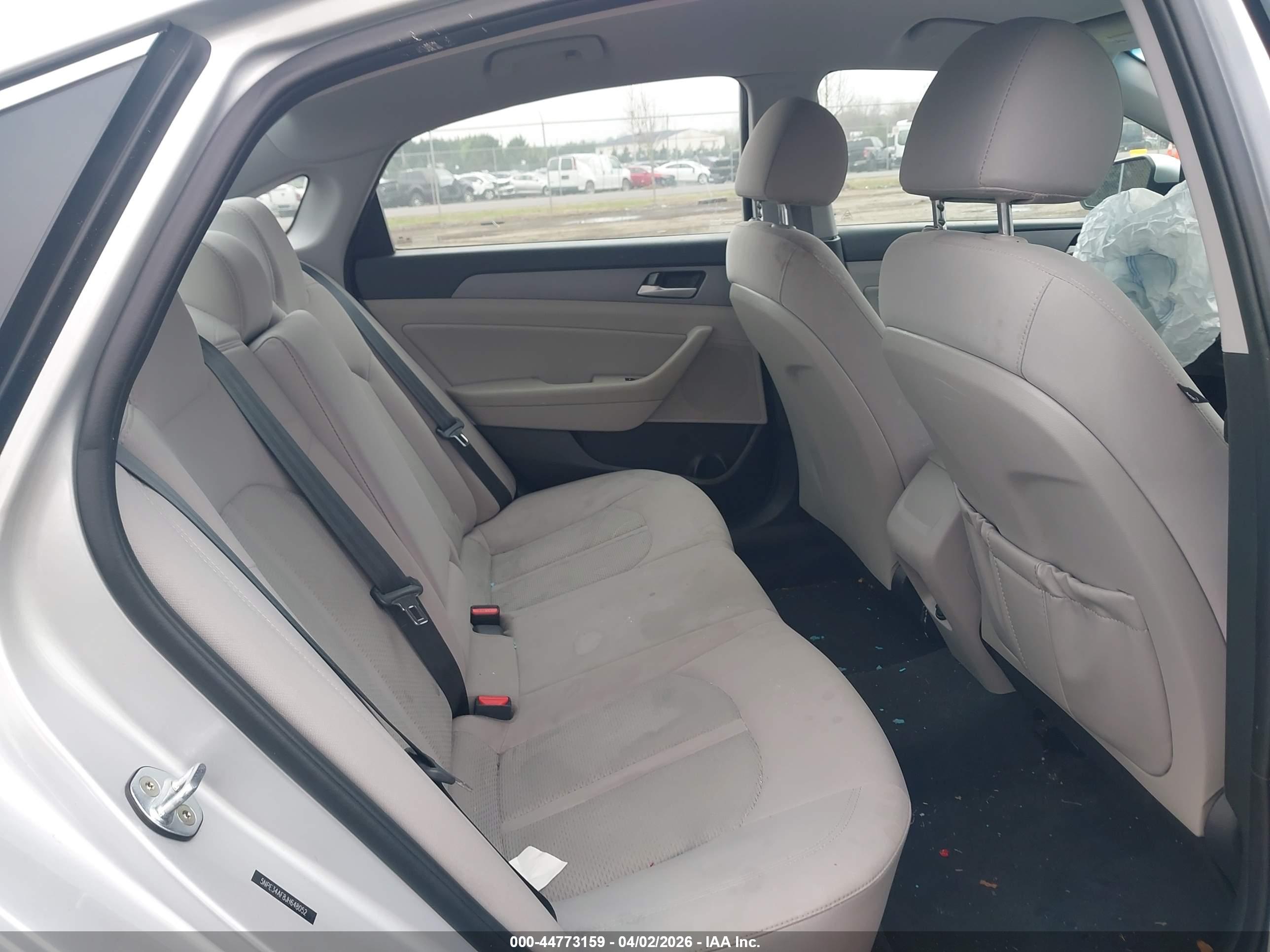 HYUNDAI SONATA image 8