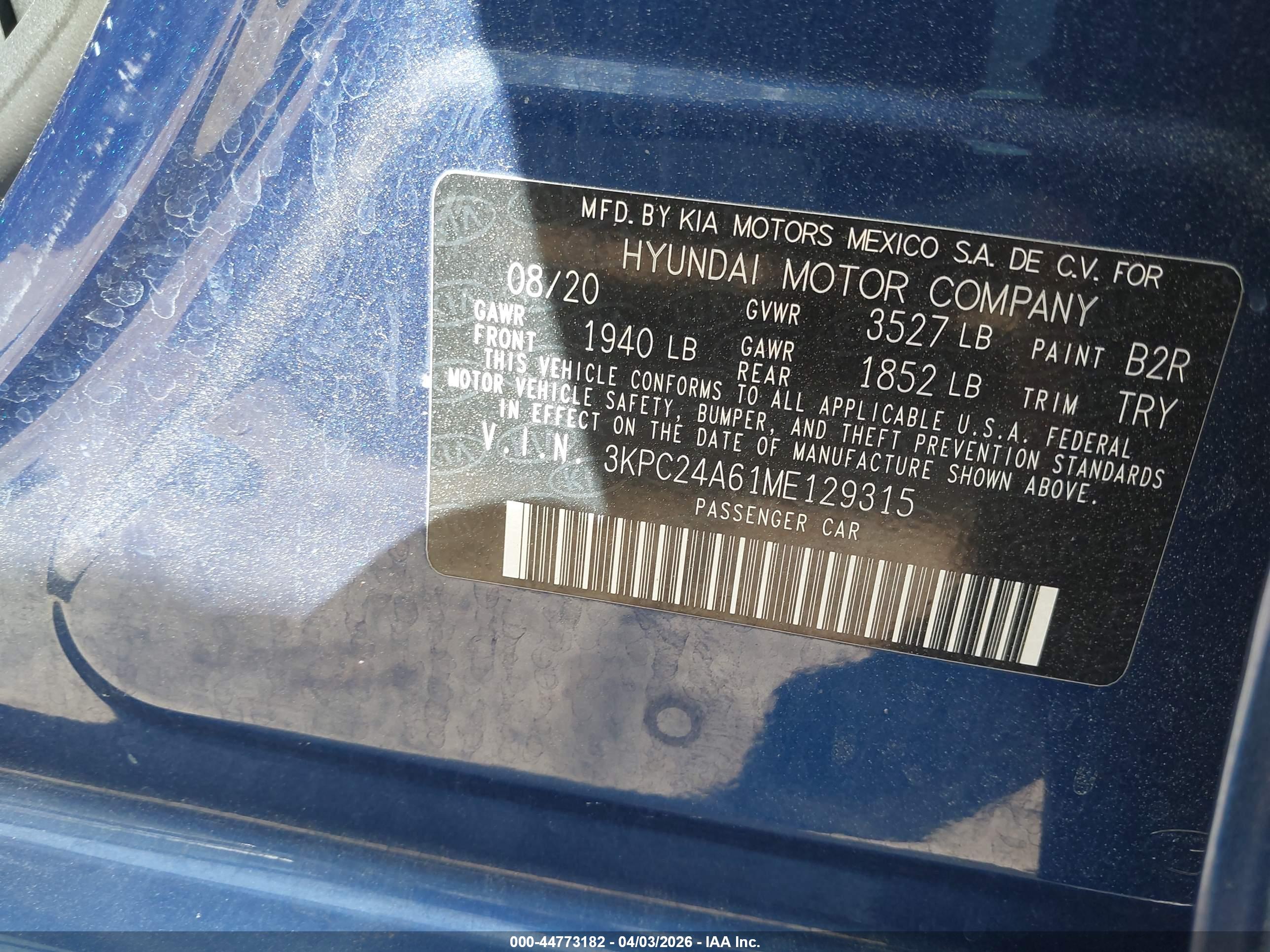 HYUNDAI ACCENT image 9