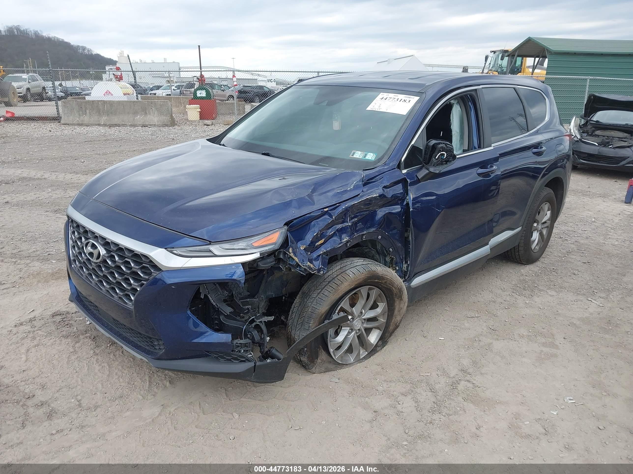 HYUNDAI SANTA image 2