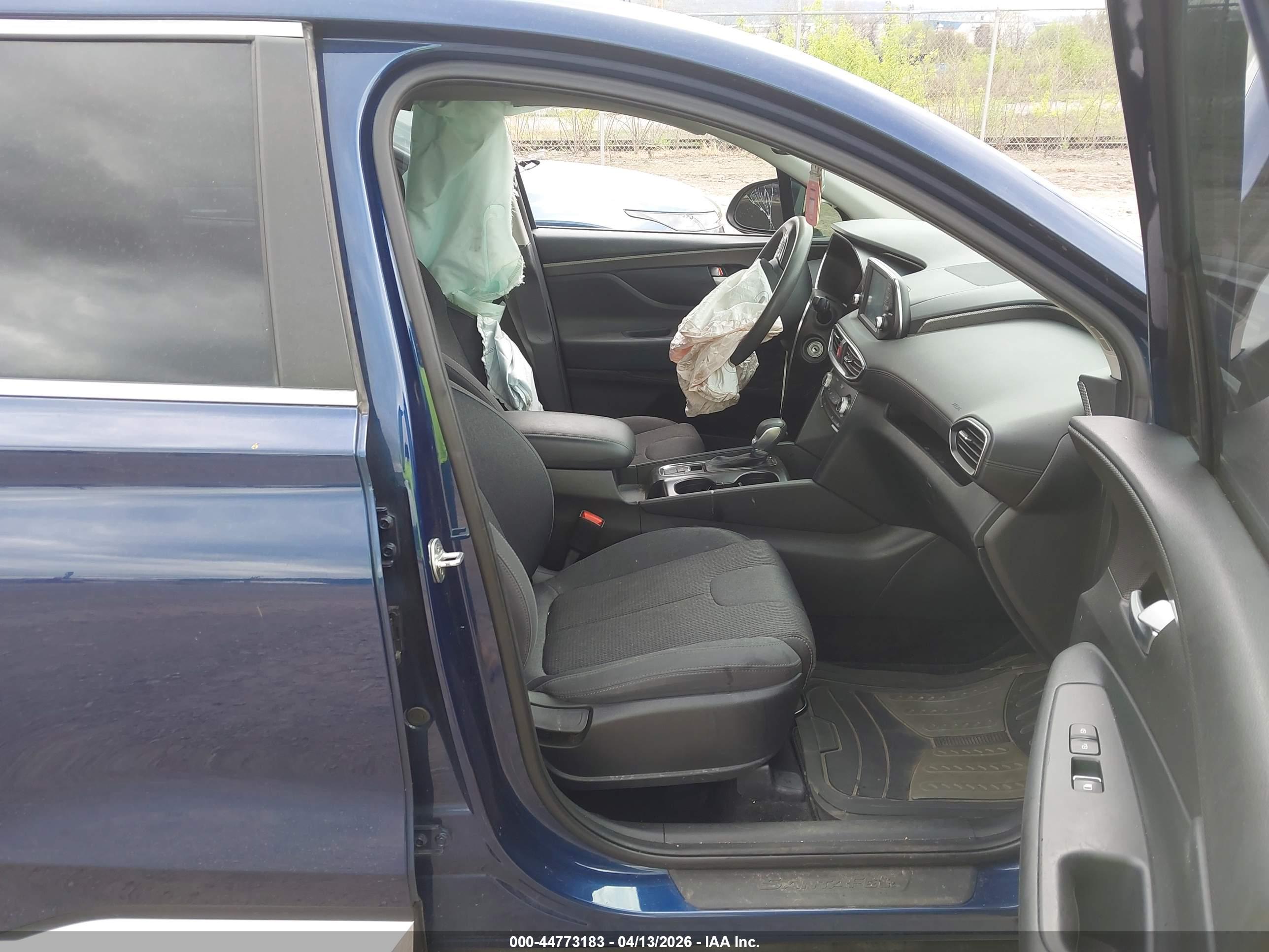 HYUNDAI SANTA image 5