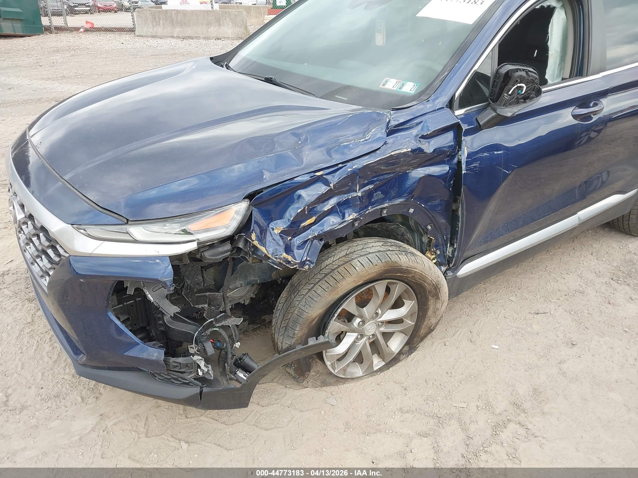 HYUNDAI SANTA image 6