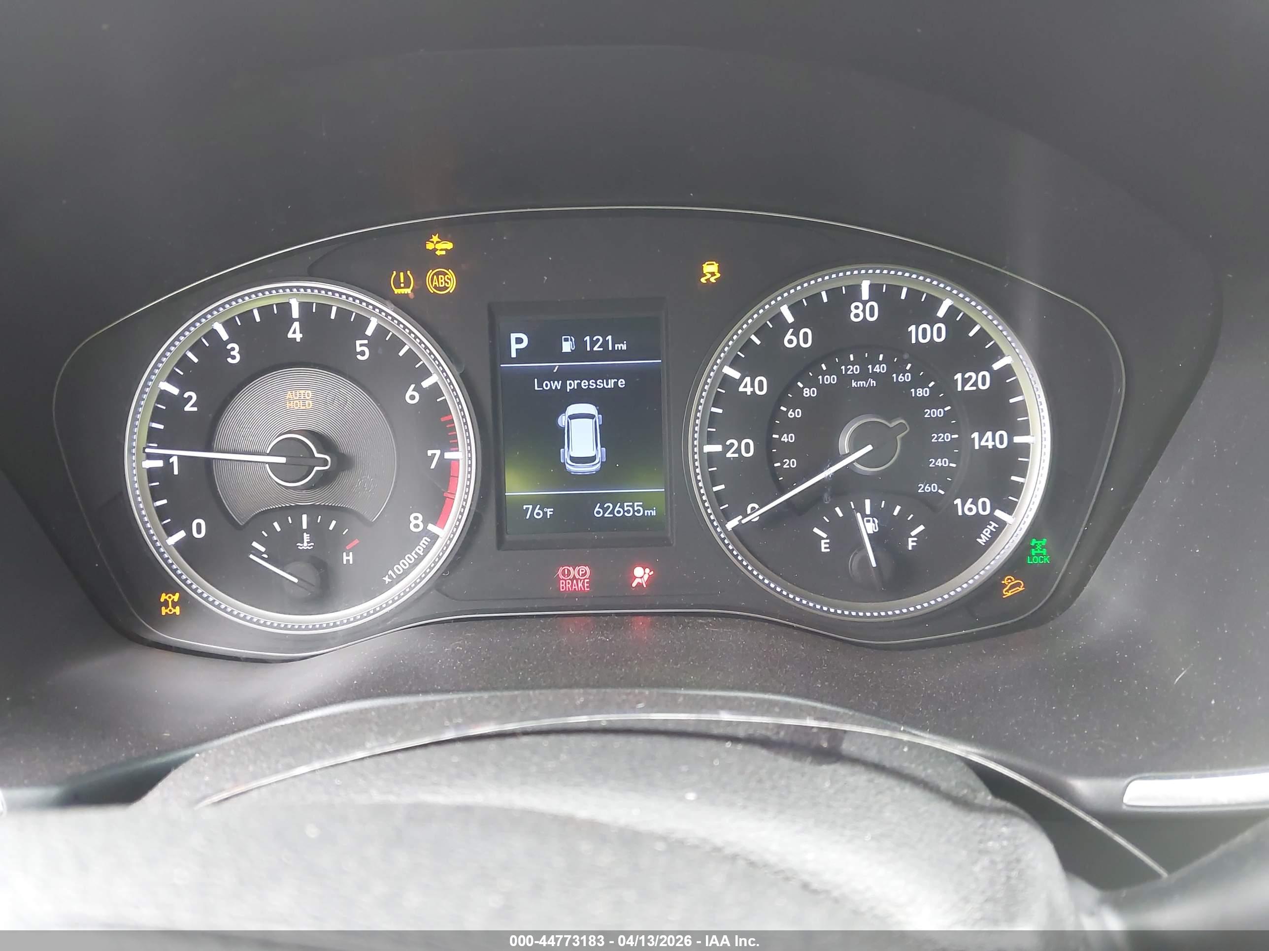 HYUNDAI SANTA image 7