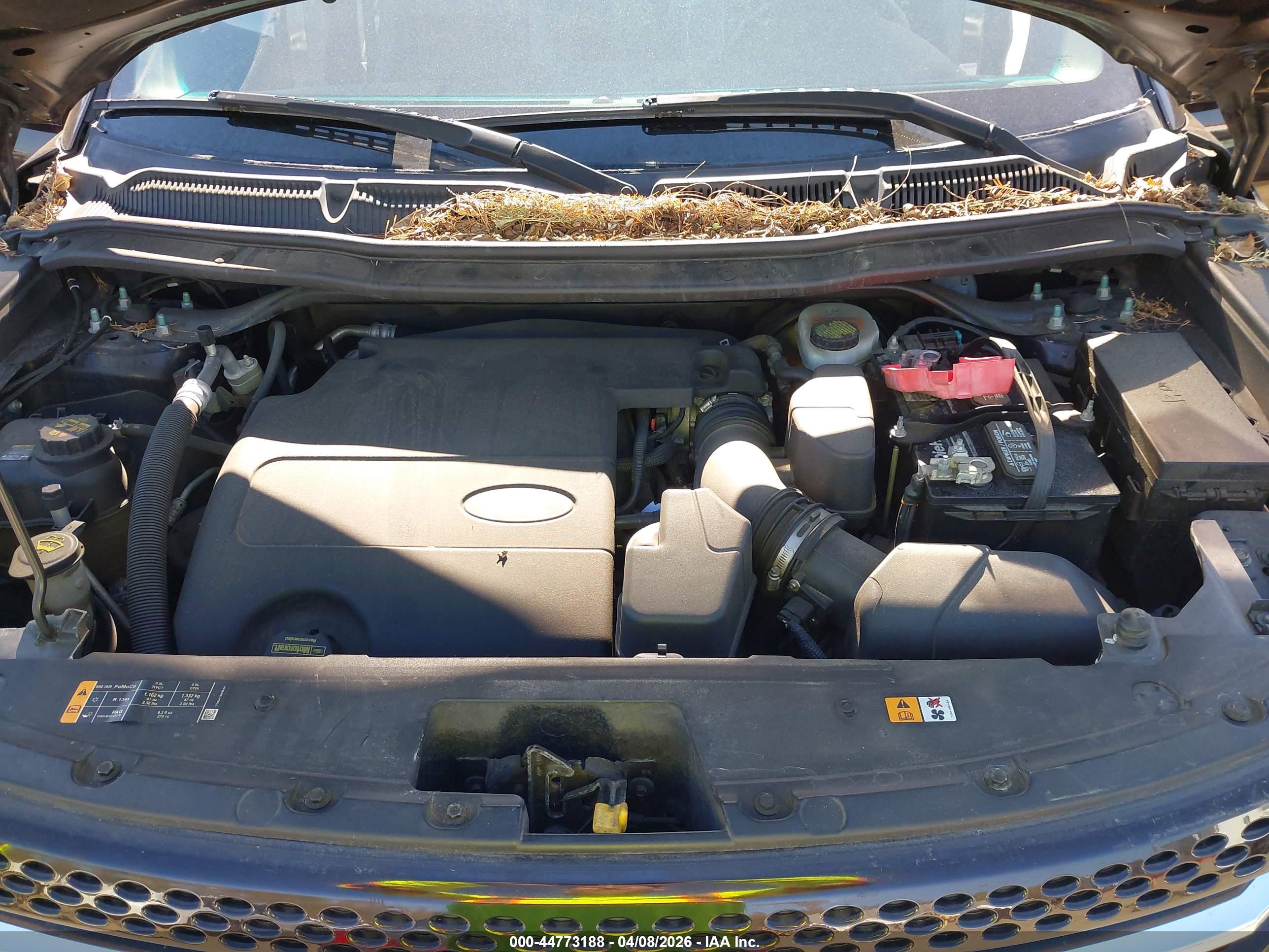 FORD EXPLORER image 10