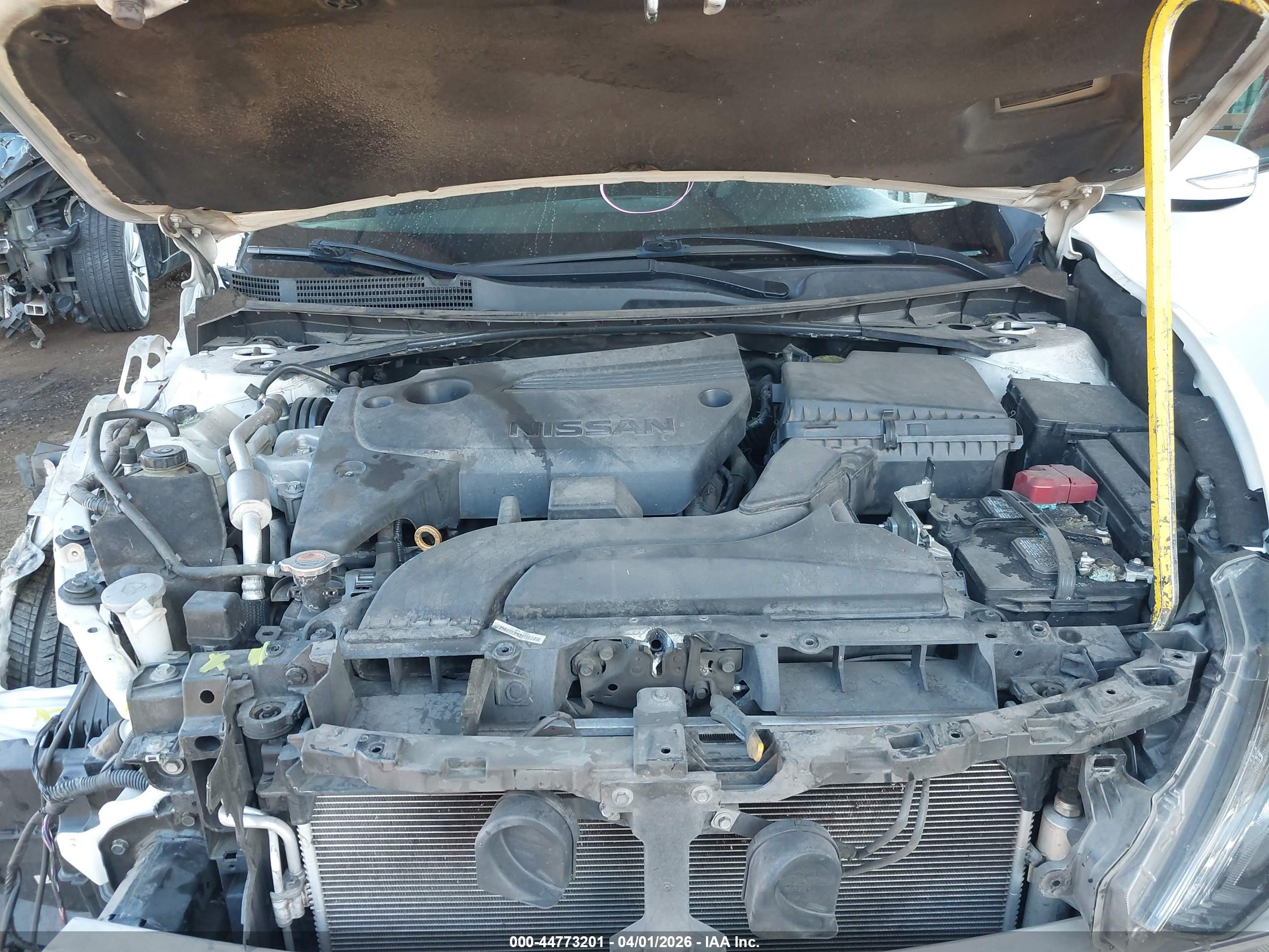 NISSAN ALTIMA image 10