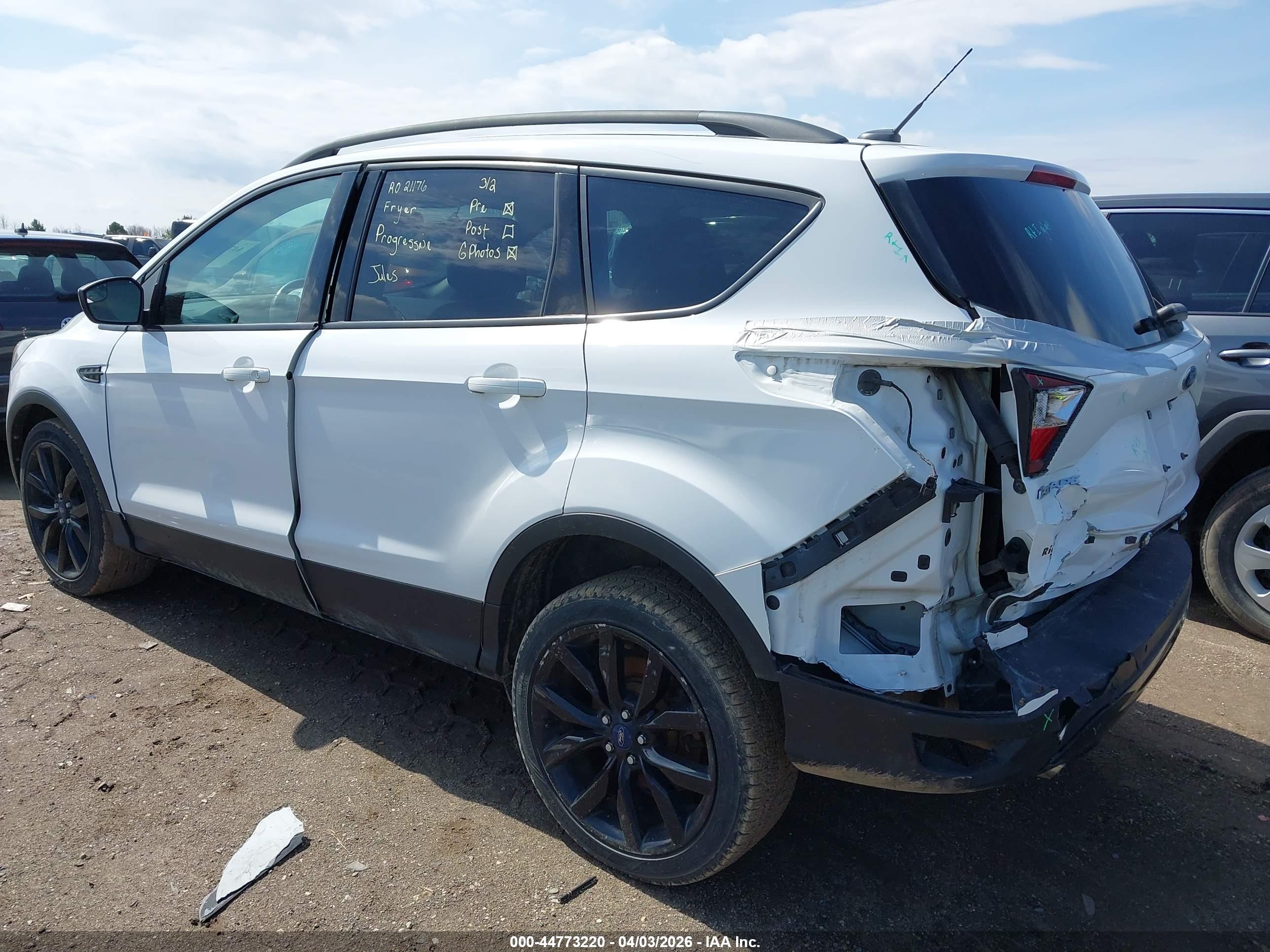 FORD ESCAPE image 6