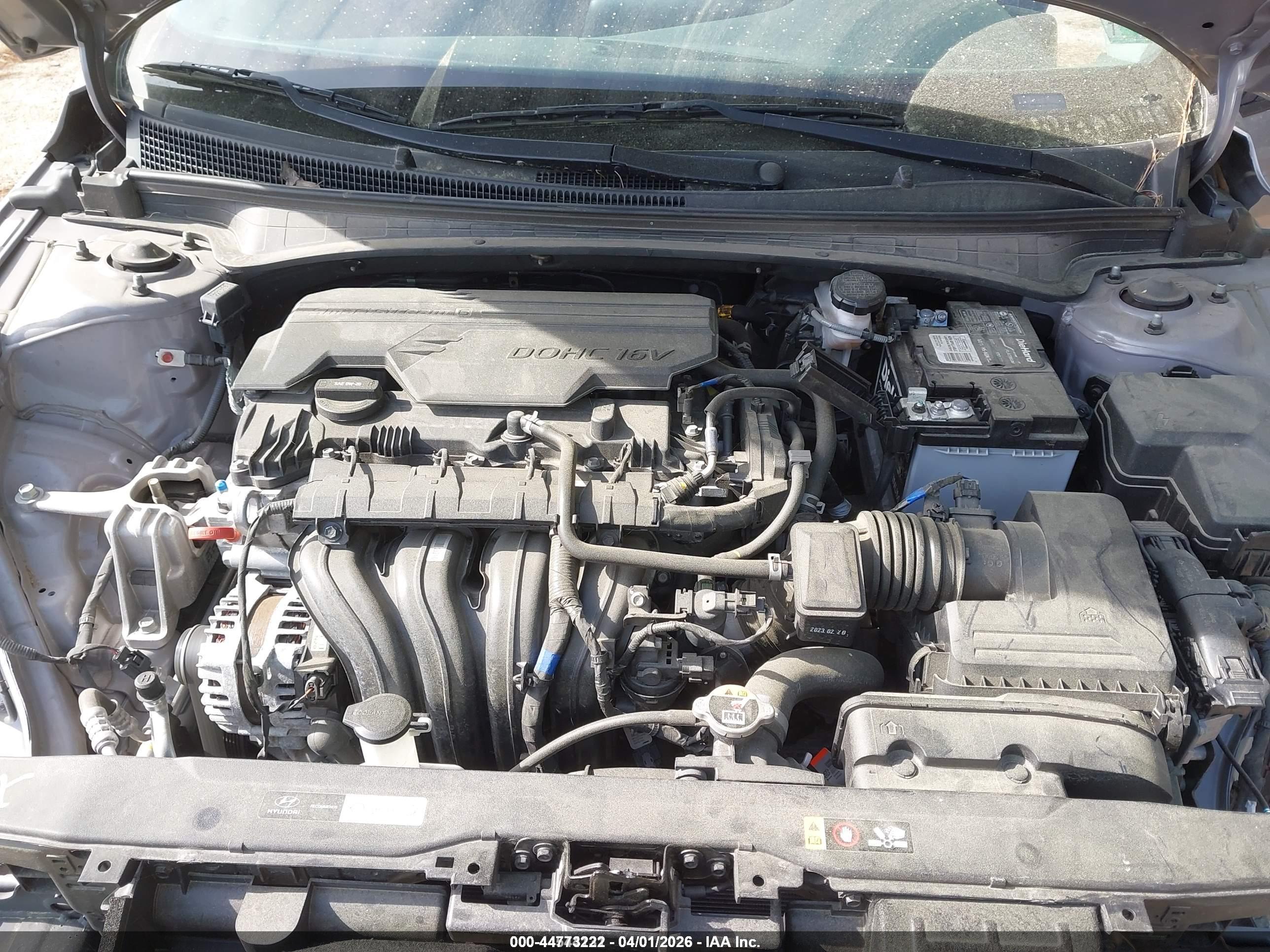 HYUNDAI ELANTRA image 10