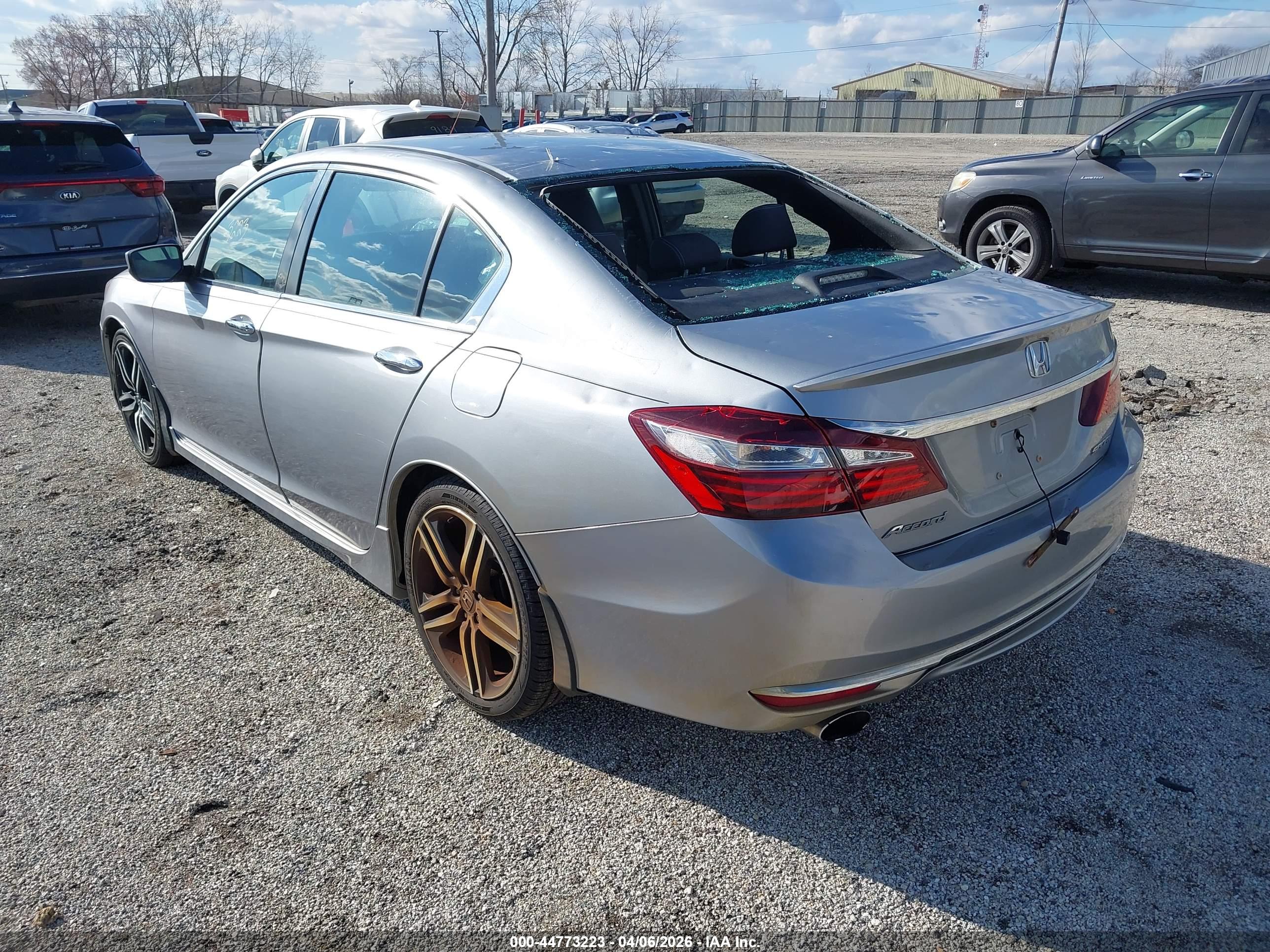 HONDA ACCORD image 3