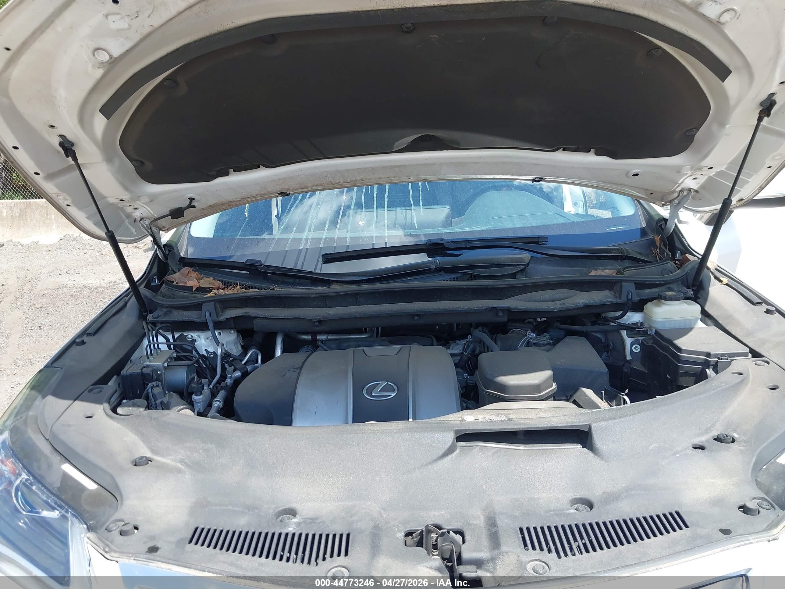 LEXUS RX image 10