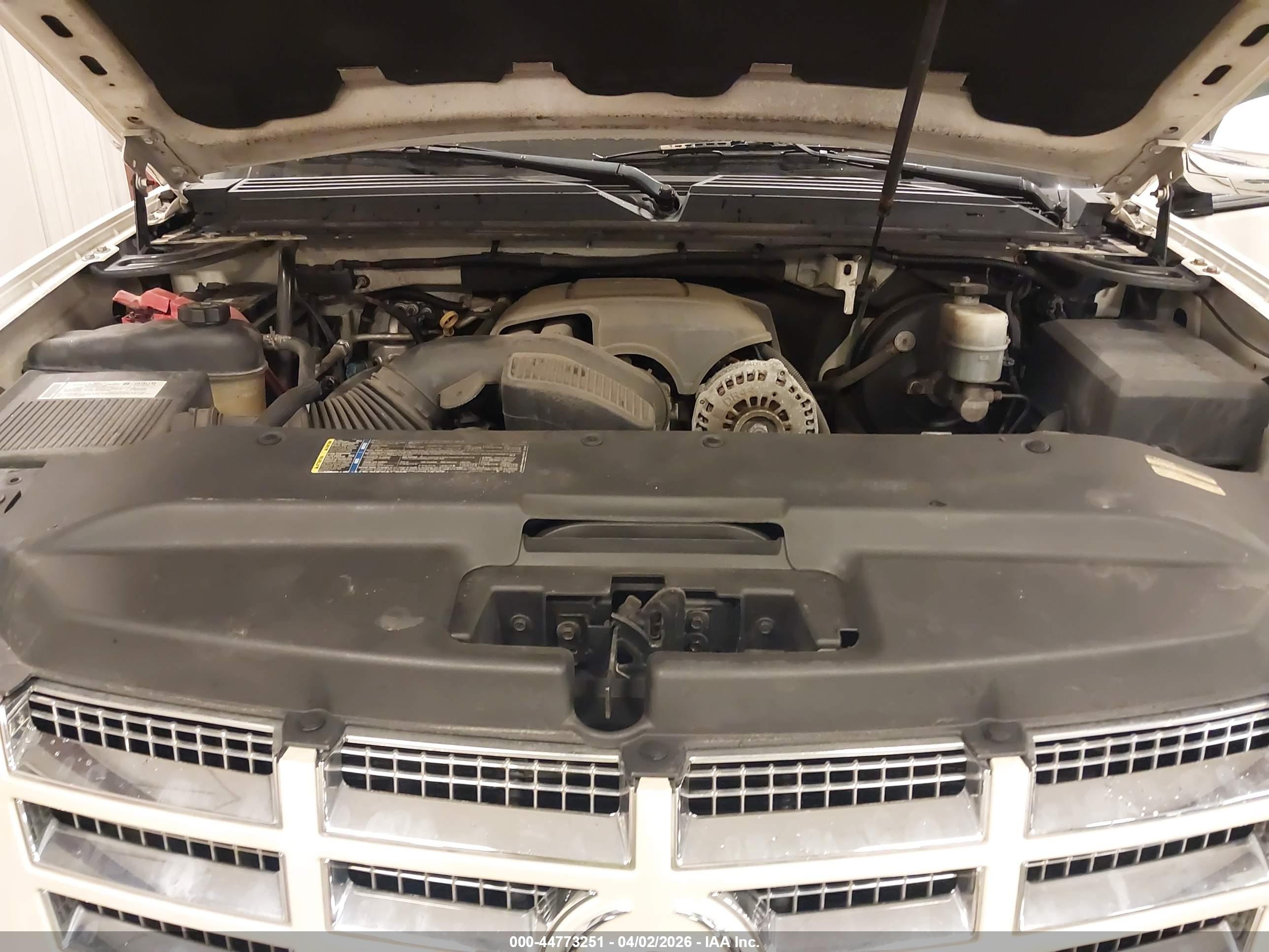 CADILLAC ESCALADE image 10