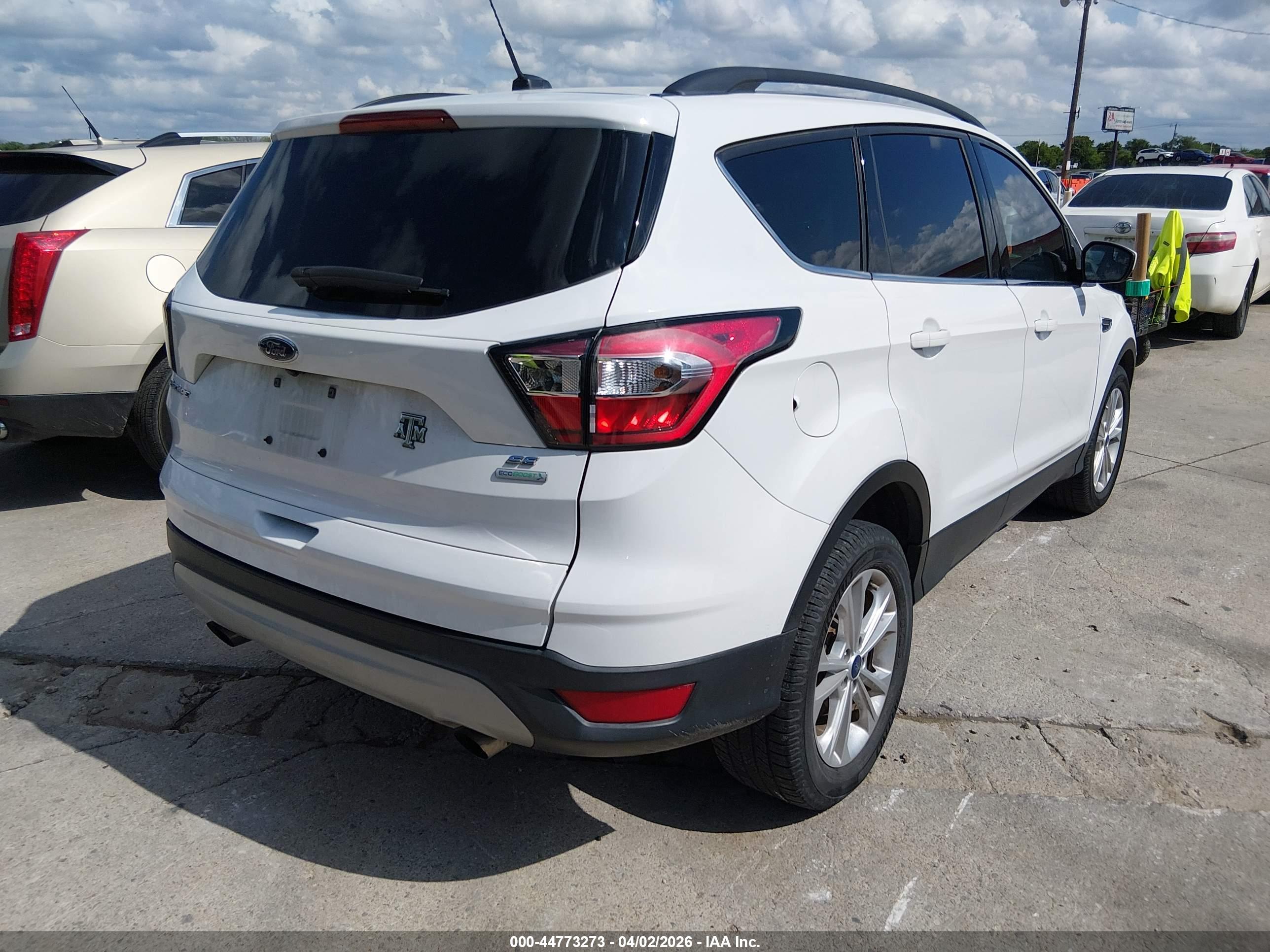 FORD ESCAPE image 4