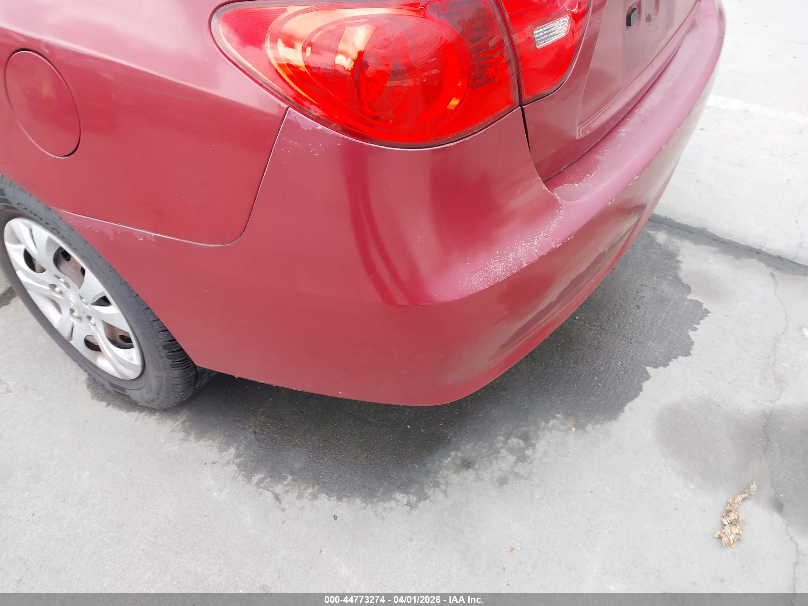 HYUNDAI ELANTRA image 6