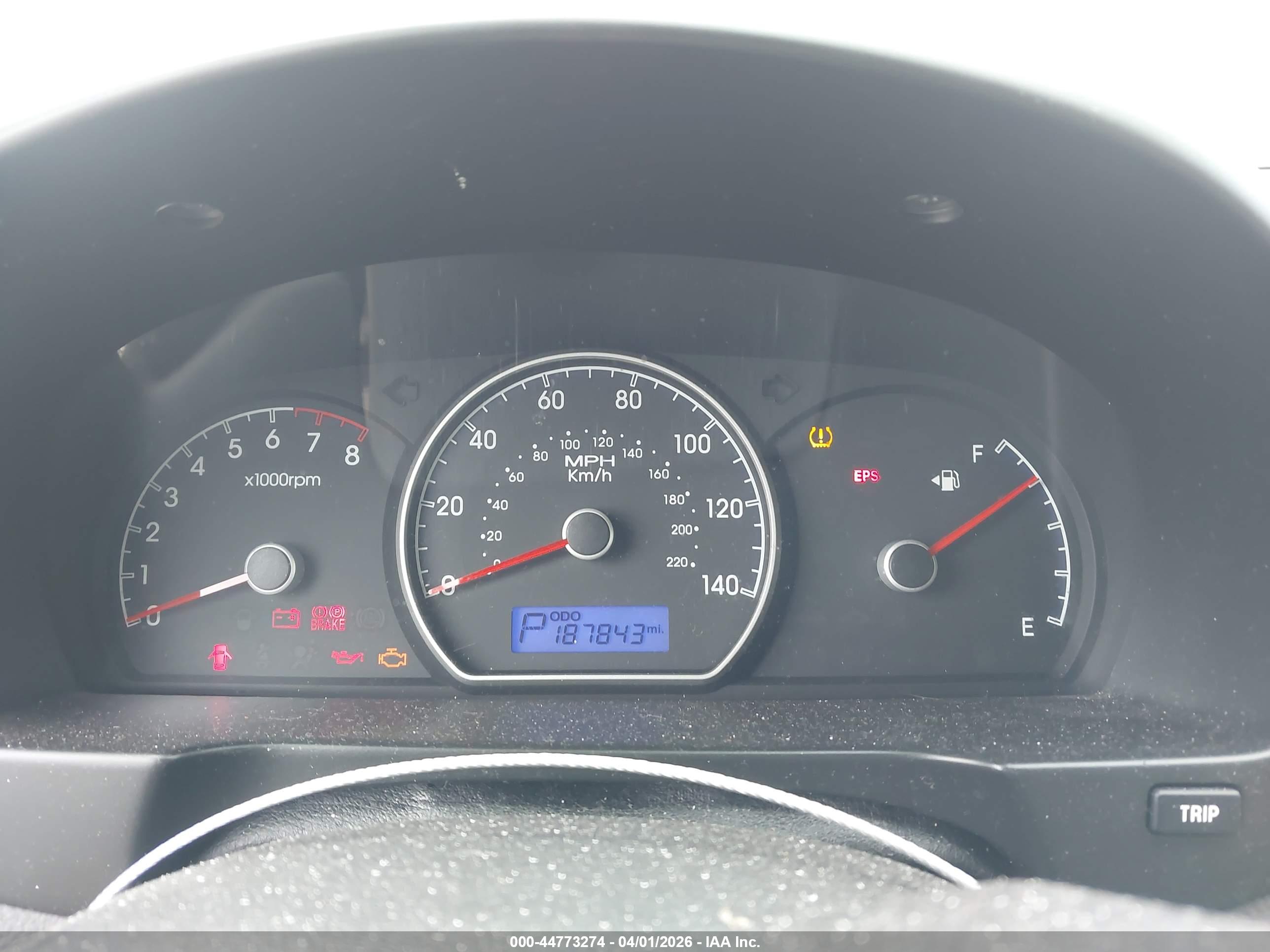 HYUNDAI ELANTRA image 7