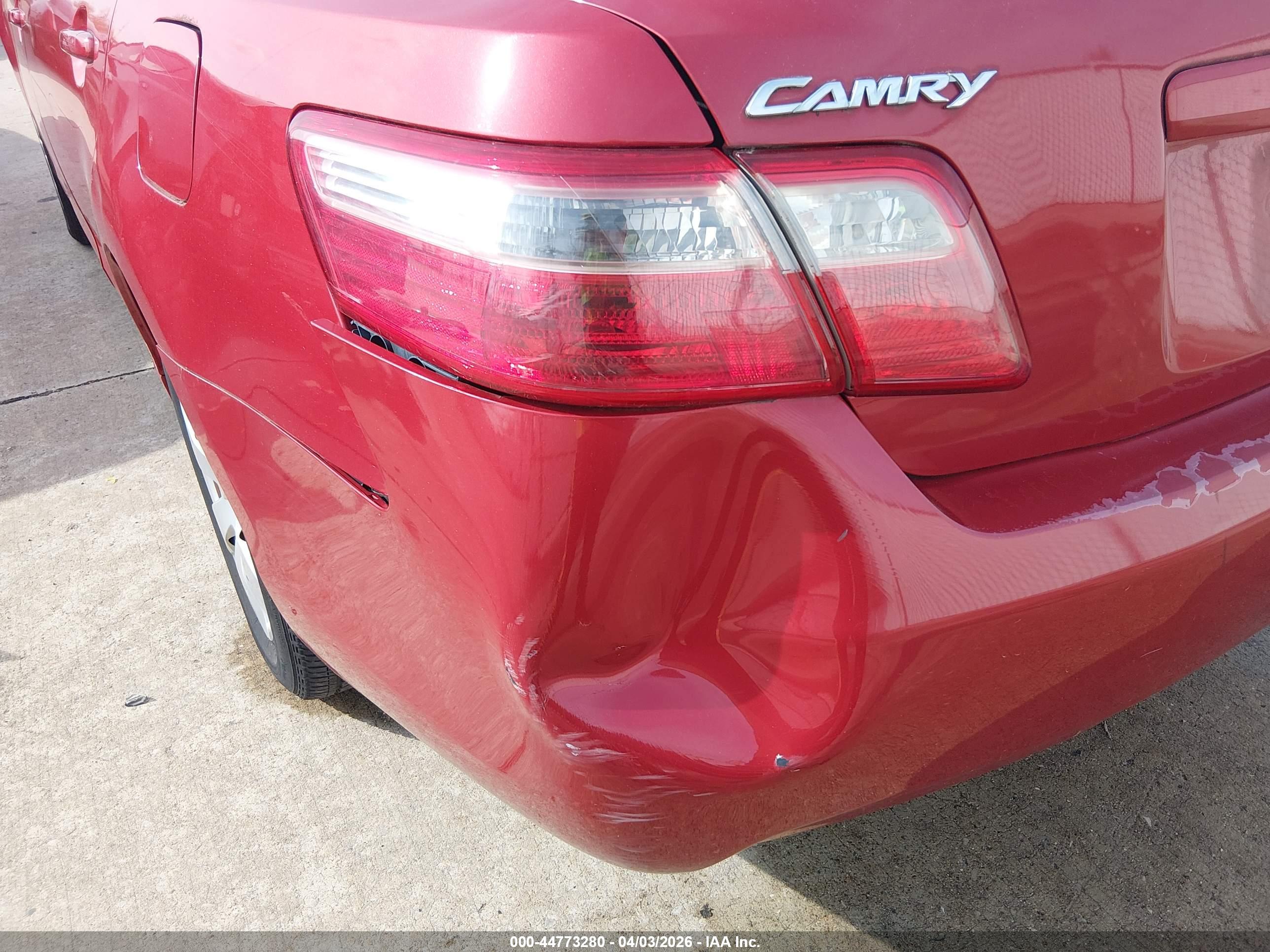 TOYOTA CAMRY image 6
