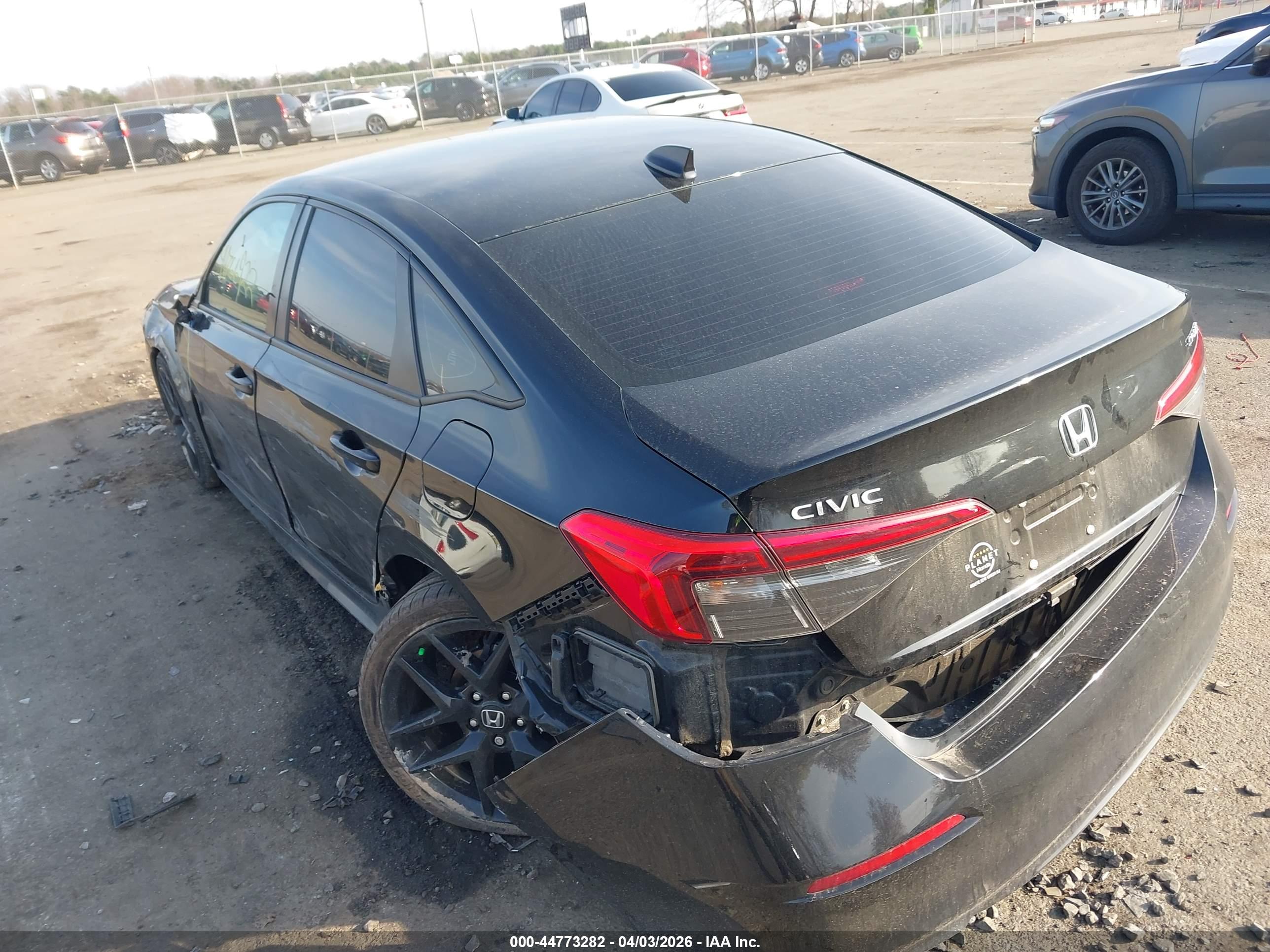 HONDA CIVIC image 3