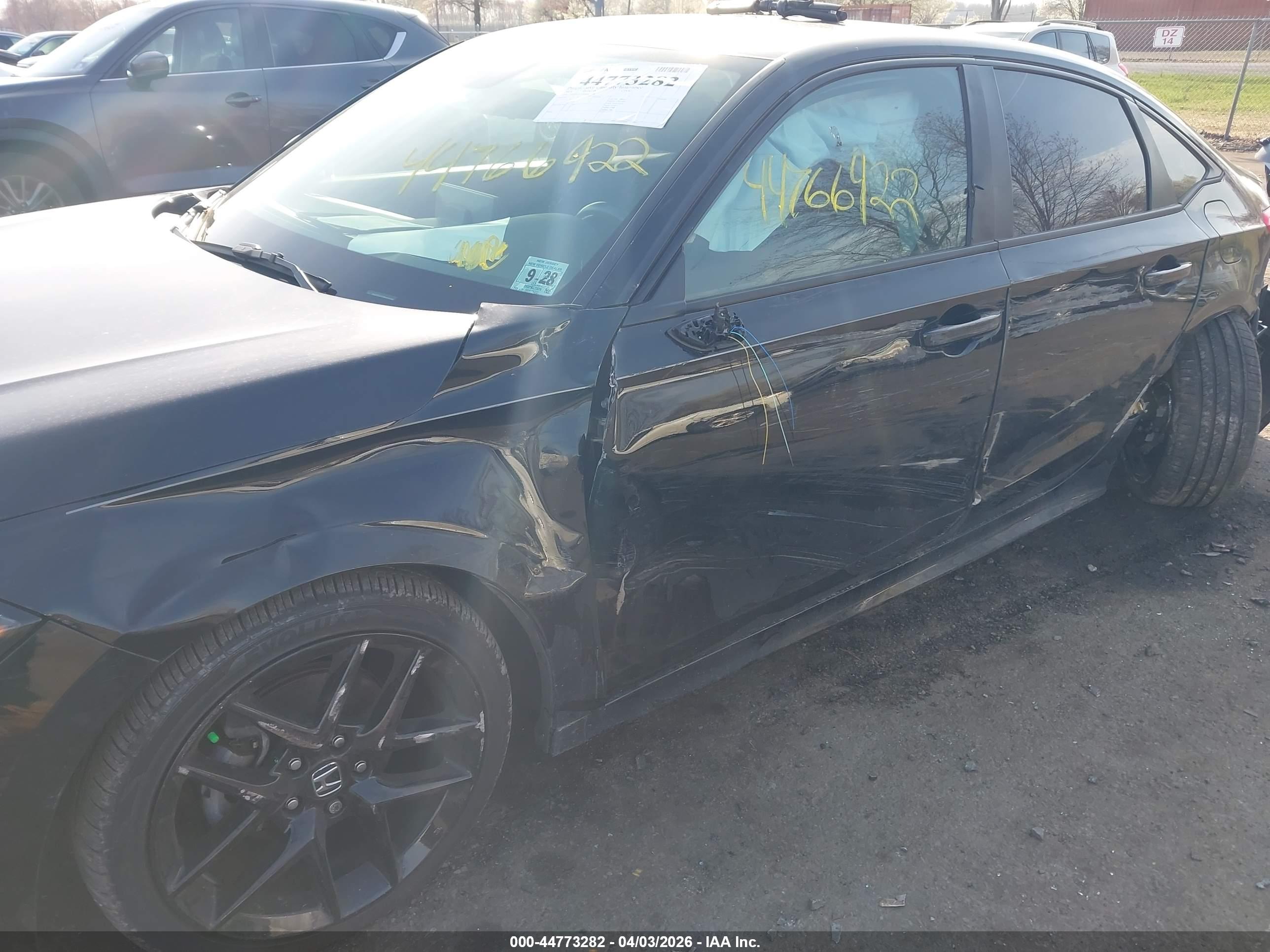 HONDA CIVIC image 6