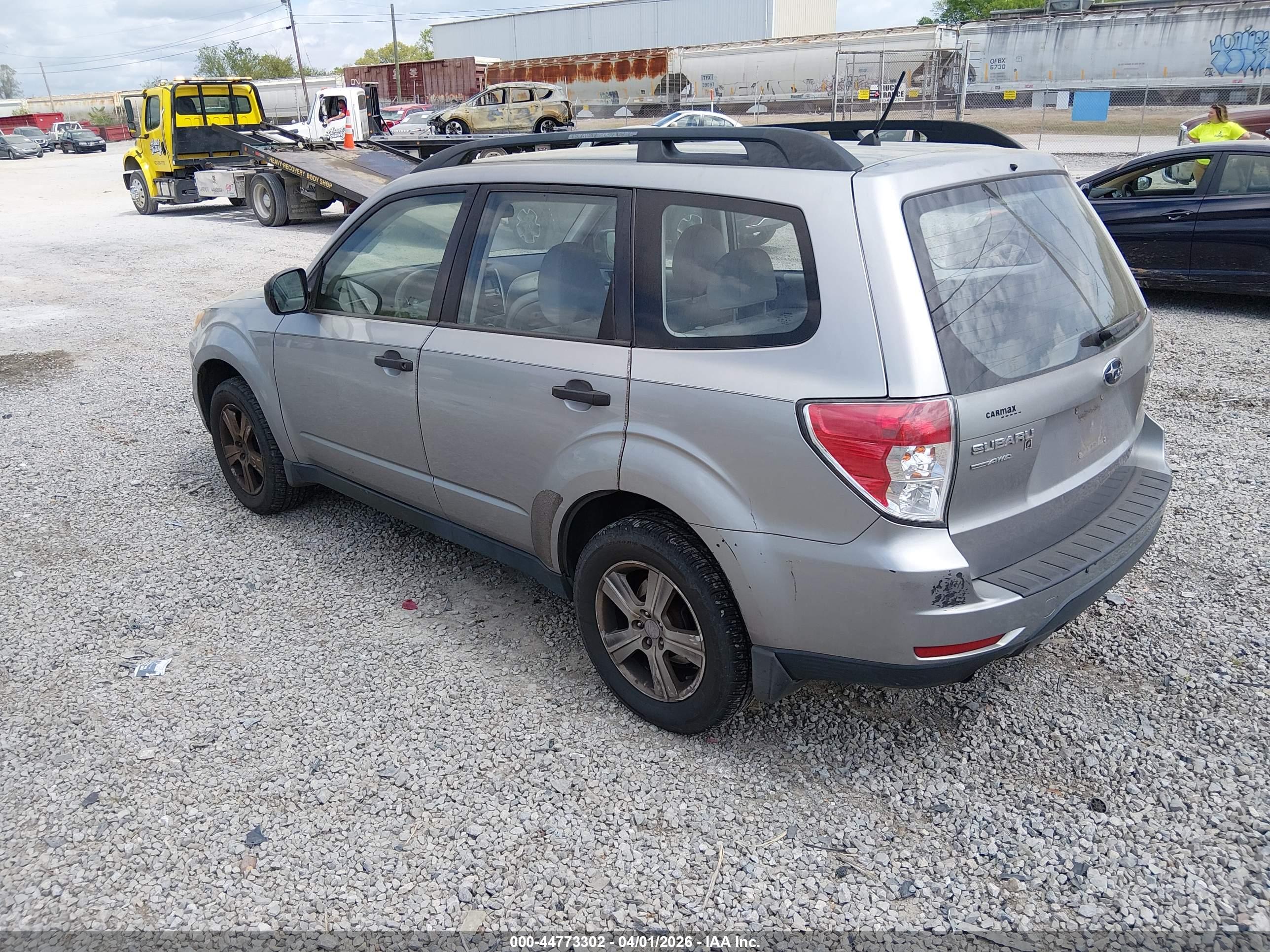 SUBARU FORESTER image 3