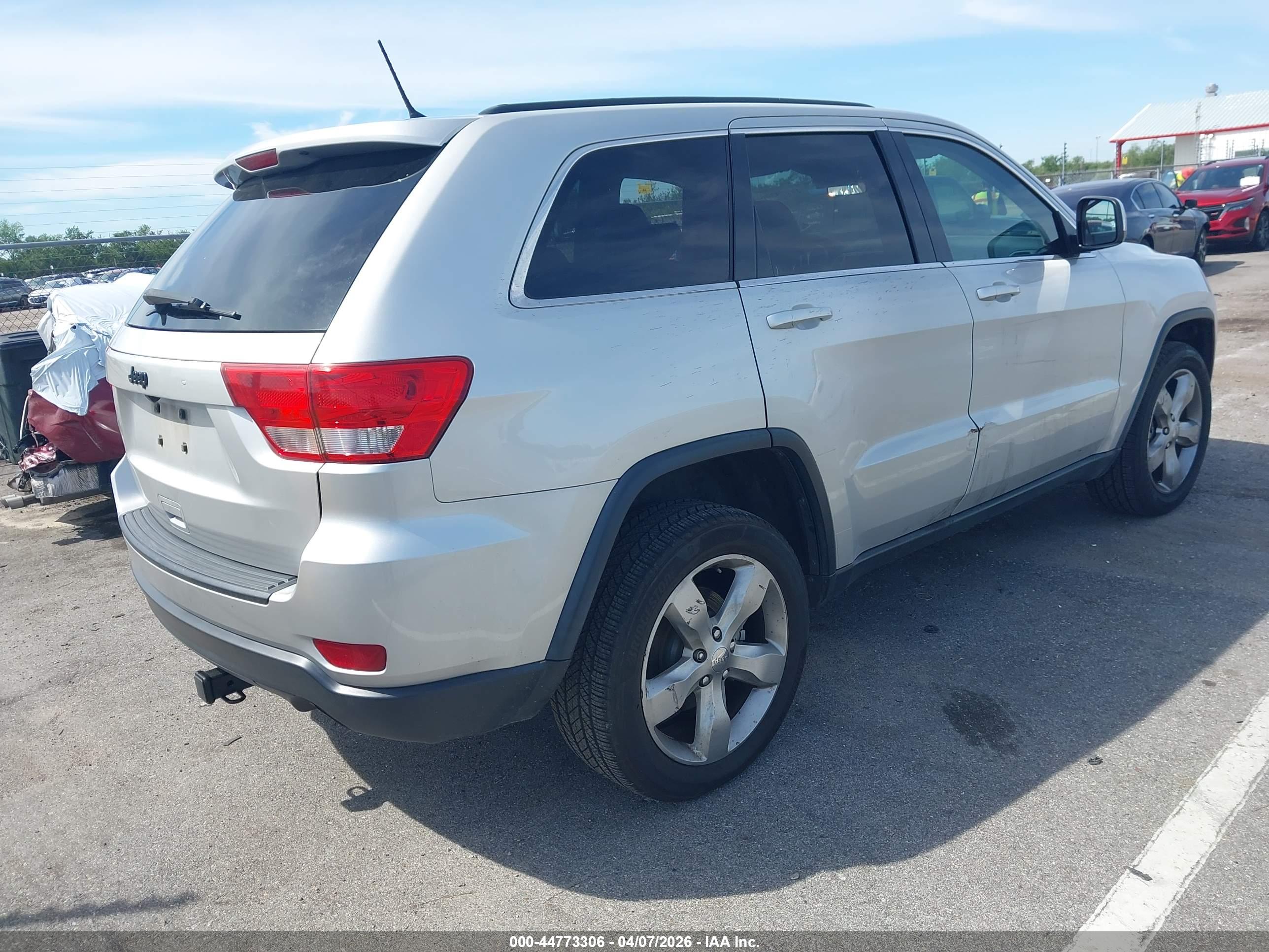 JEEP GRAND image 4